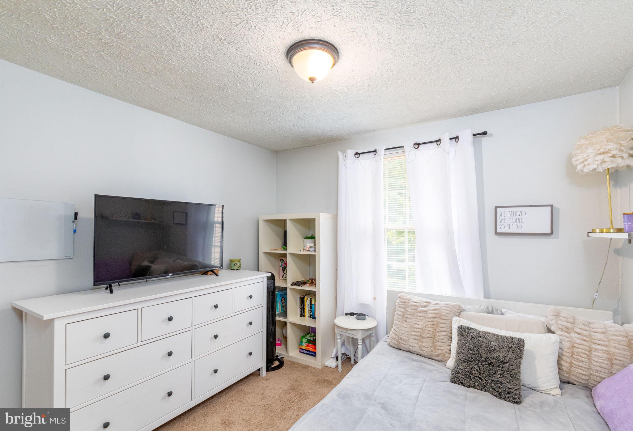 VILLAGE OF THOMAS RUN - Residential