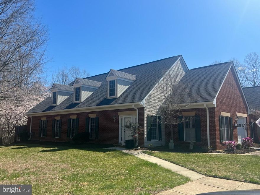 This beautifully updated home is move-in ready with brand-new HVAC, new flooring throughout, and fresh paint. The bright, open kitchen features quartz countertops and flows into a sunroom filled with natural light—perfect for morning coffee or relaxing afternoons. With nearly 2,000 sq. ft., this spacious home offers plenty of room to live and entertain. The fenced backyard provides privacy and a great outdoor space. Don’t miss this one—schedule your showing today!