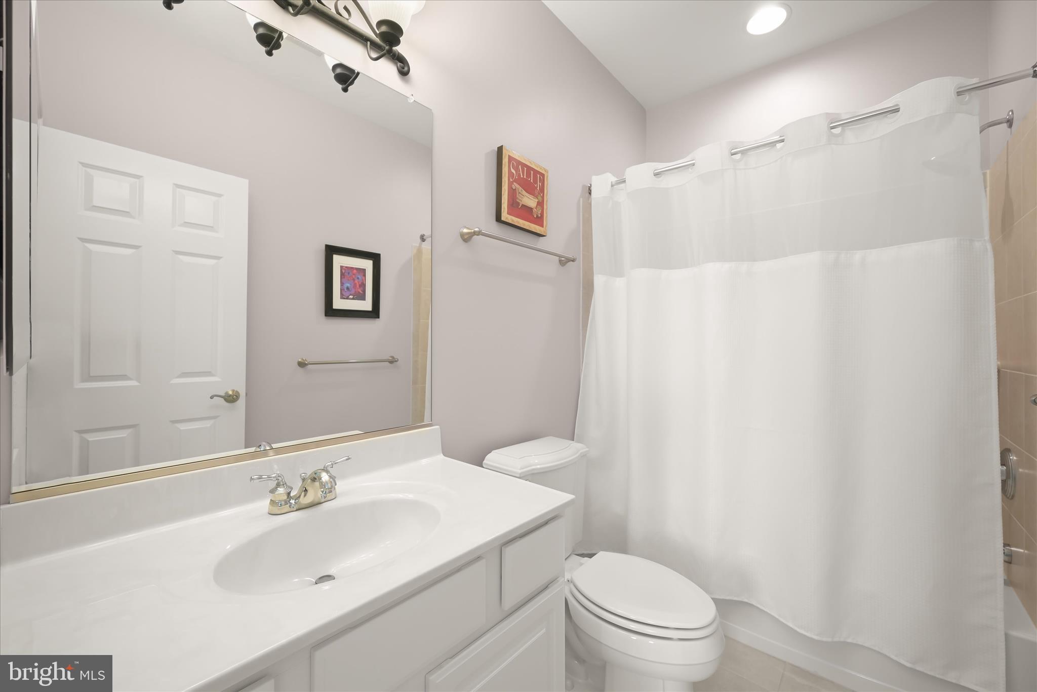 THE ESTATES AT CLOVERFIELD - Residential