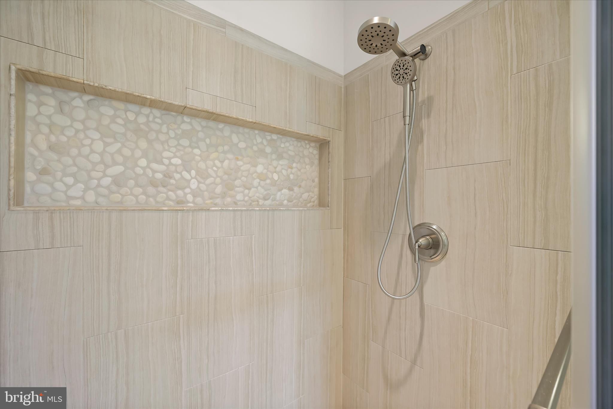 THE ESTATES AT CLOVERFIELD - Residential