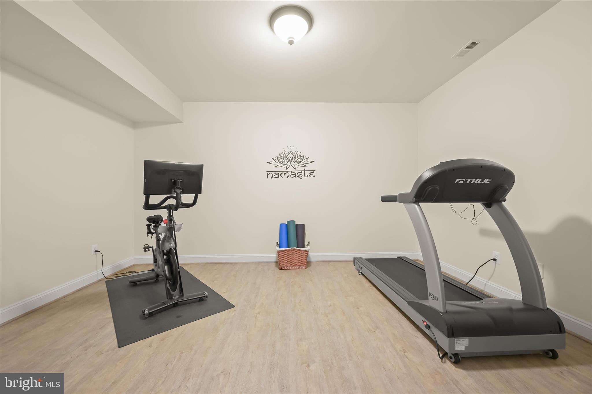 THE ESTATES AT CLOVERFIELD - Residential