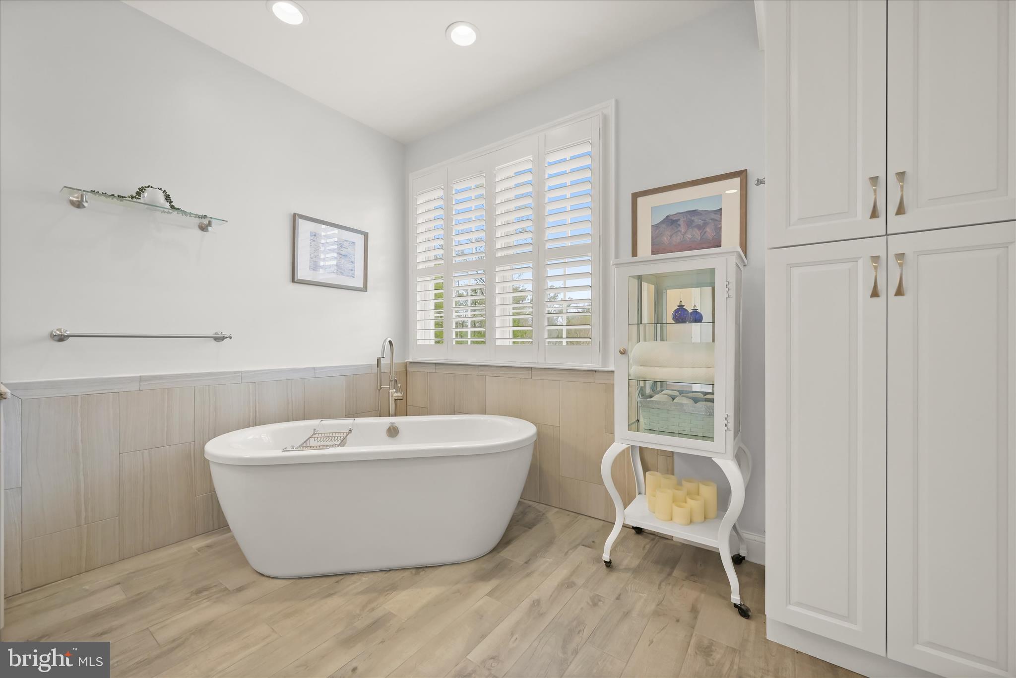 THE ESTATES AT CLOVERFIELD - Residential