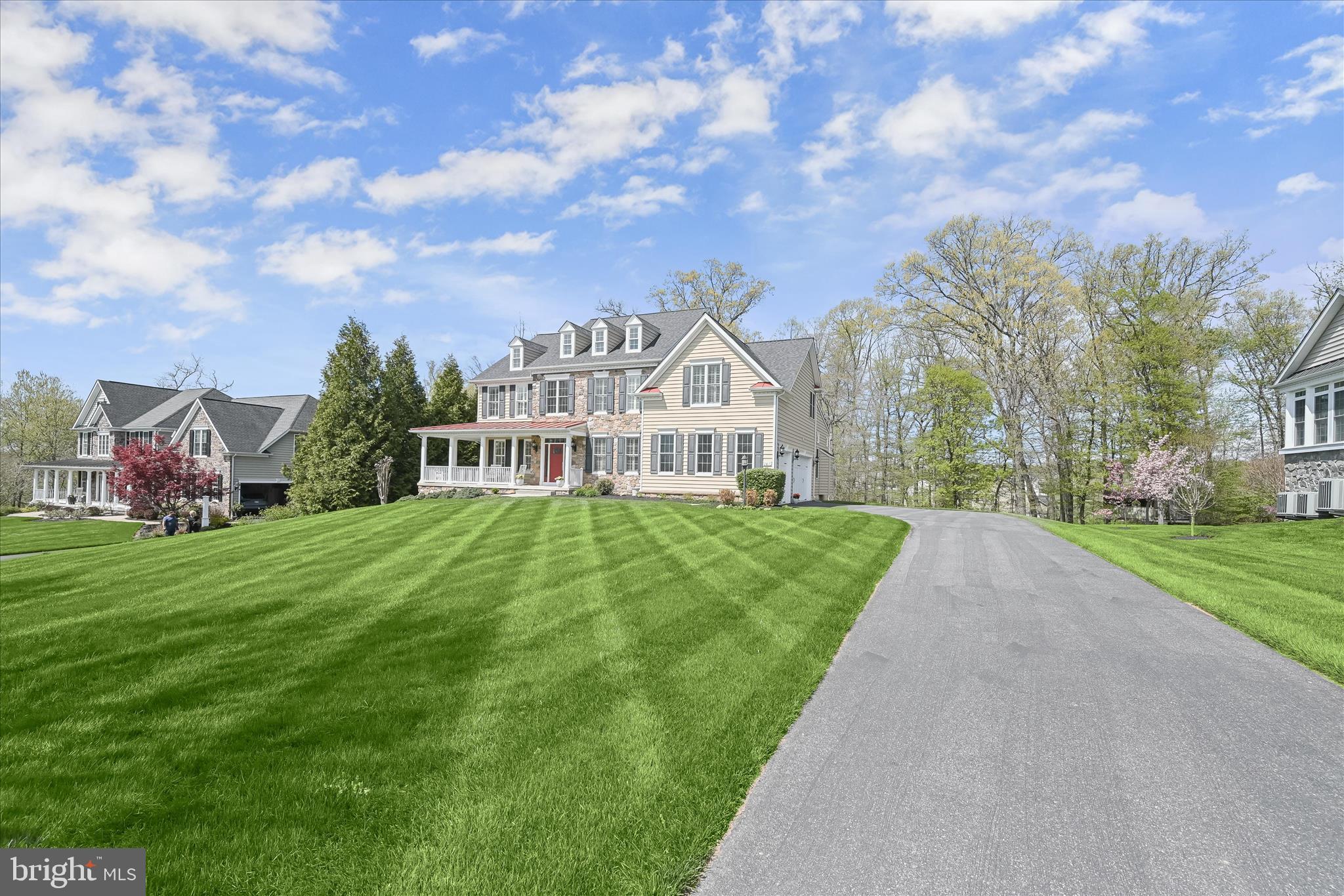 THE ESTATES AT CLOVERFIELD - Residential