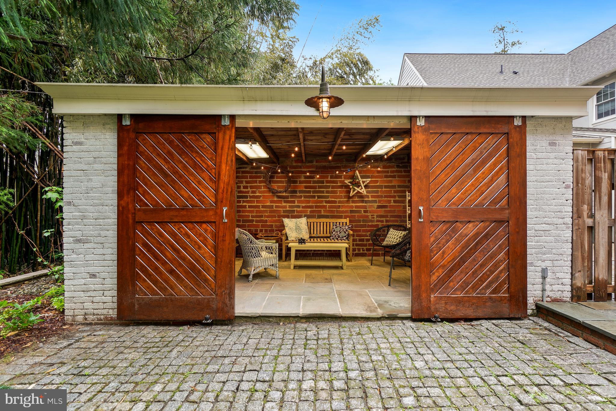 CHEVY CHASE - Residential