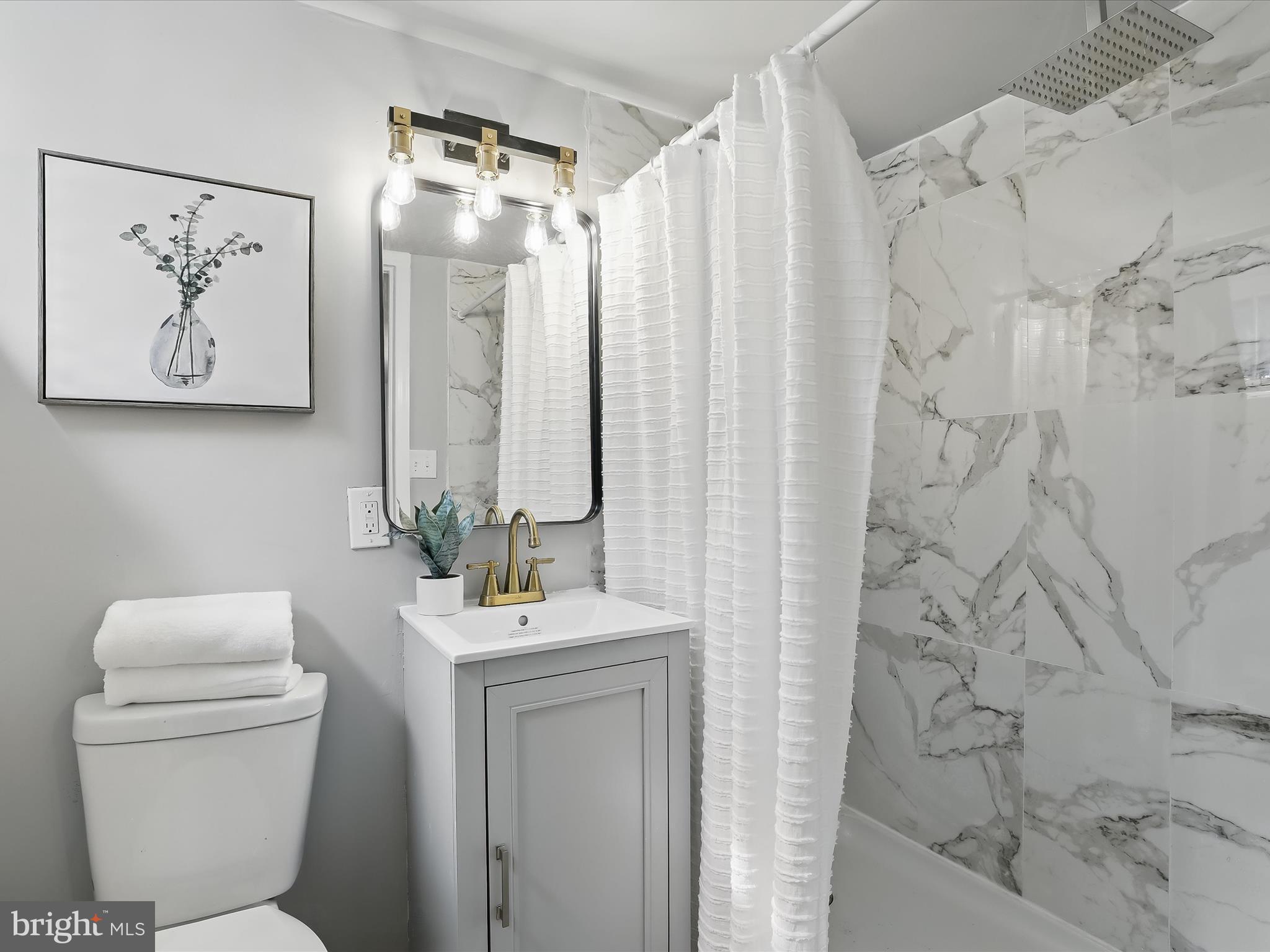 NEW NORTHWOOD - Residential