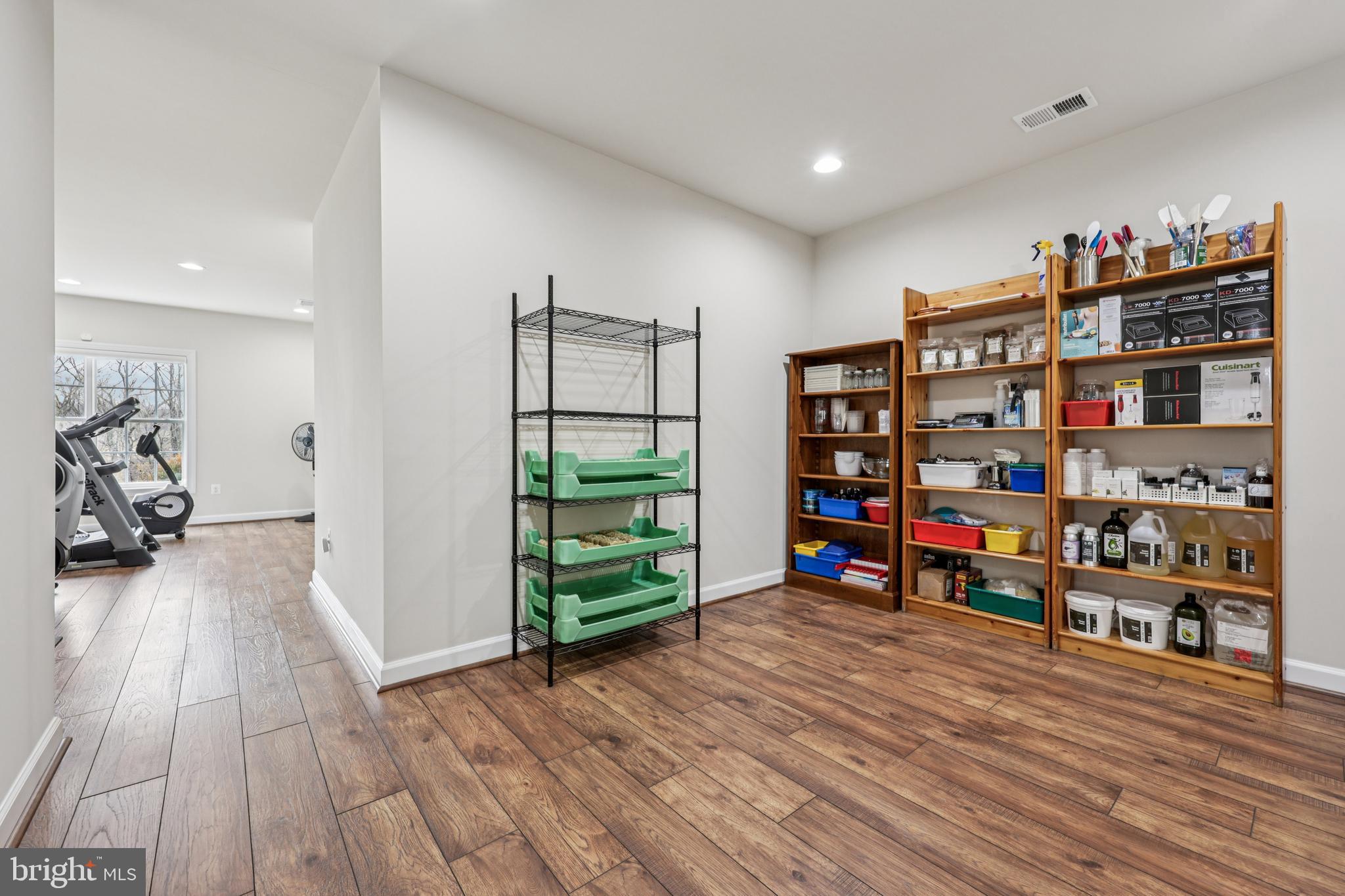 HUNT RIDGE PRESERVE - Residential