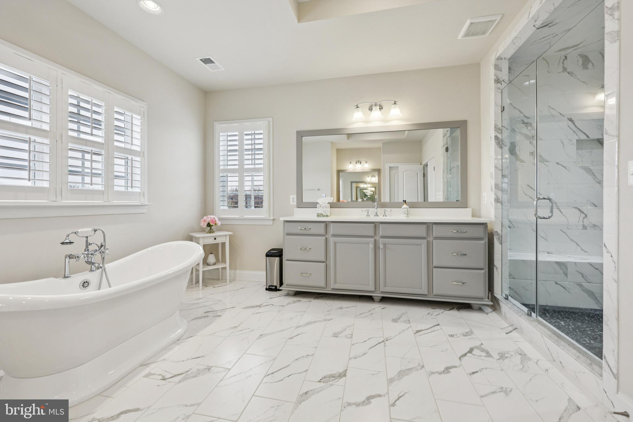 HUNT RIDGE PRESERVE - Residential