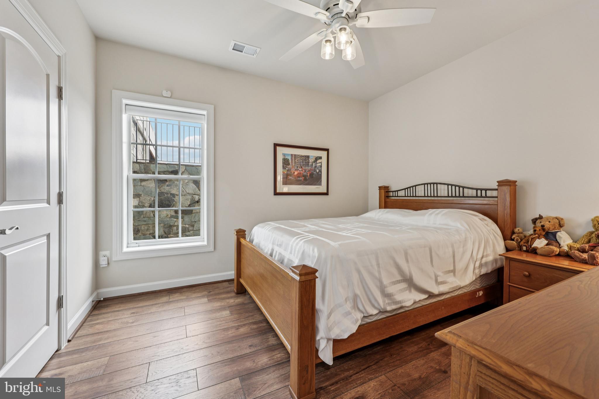 HUNT RIDGE PRESERVE - Residential