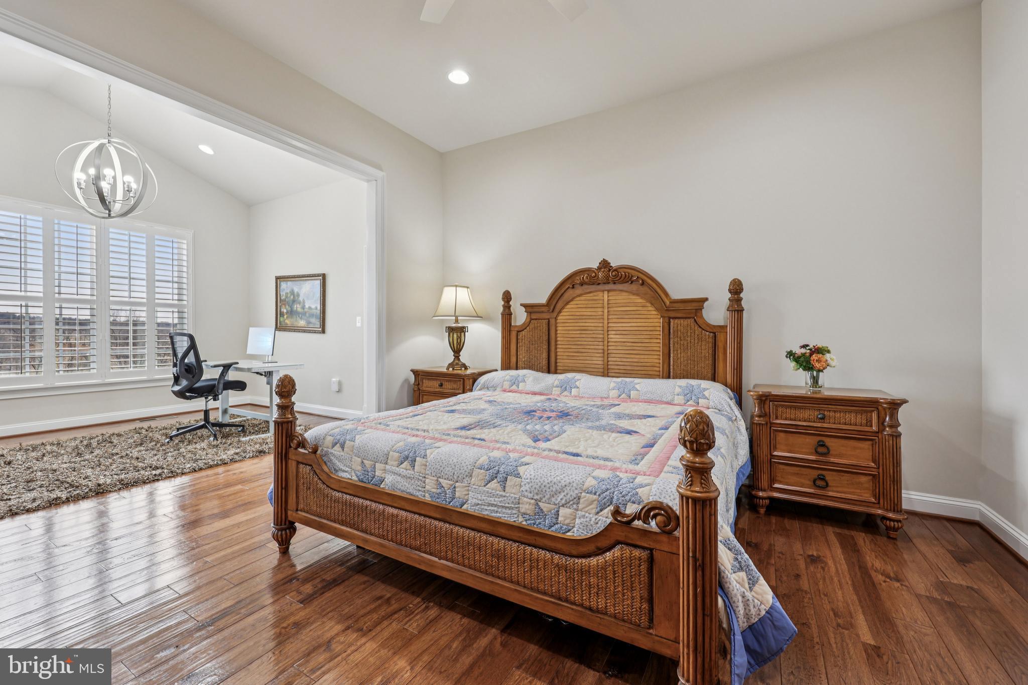 HUNT RIDGE PRESERVE - Residential