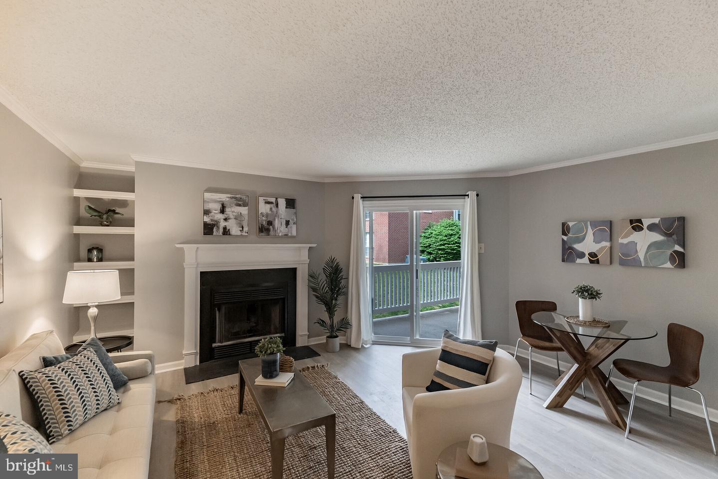 FOUNTAINS AT MCLEAN - Residential Lease