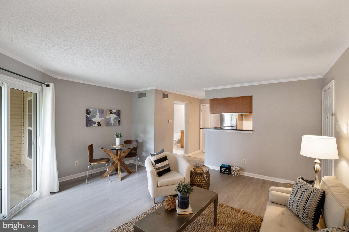 FOUNTAINS AT MCLEAN - Residential Lease