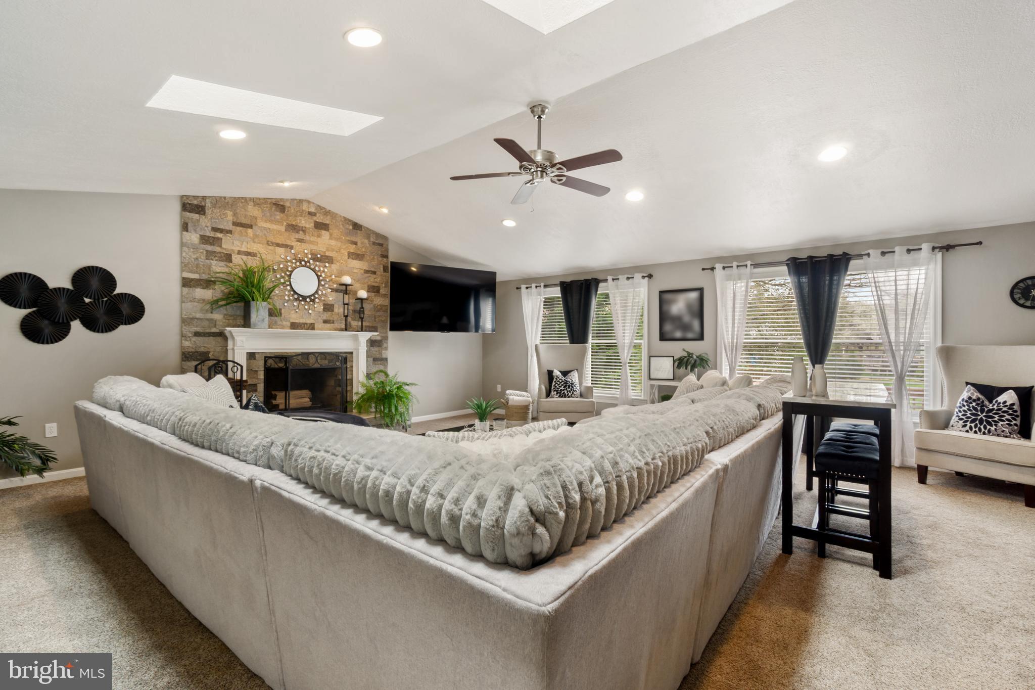 8339 CAPEL DRIVE