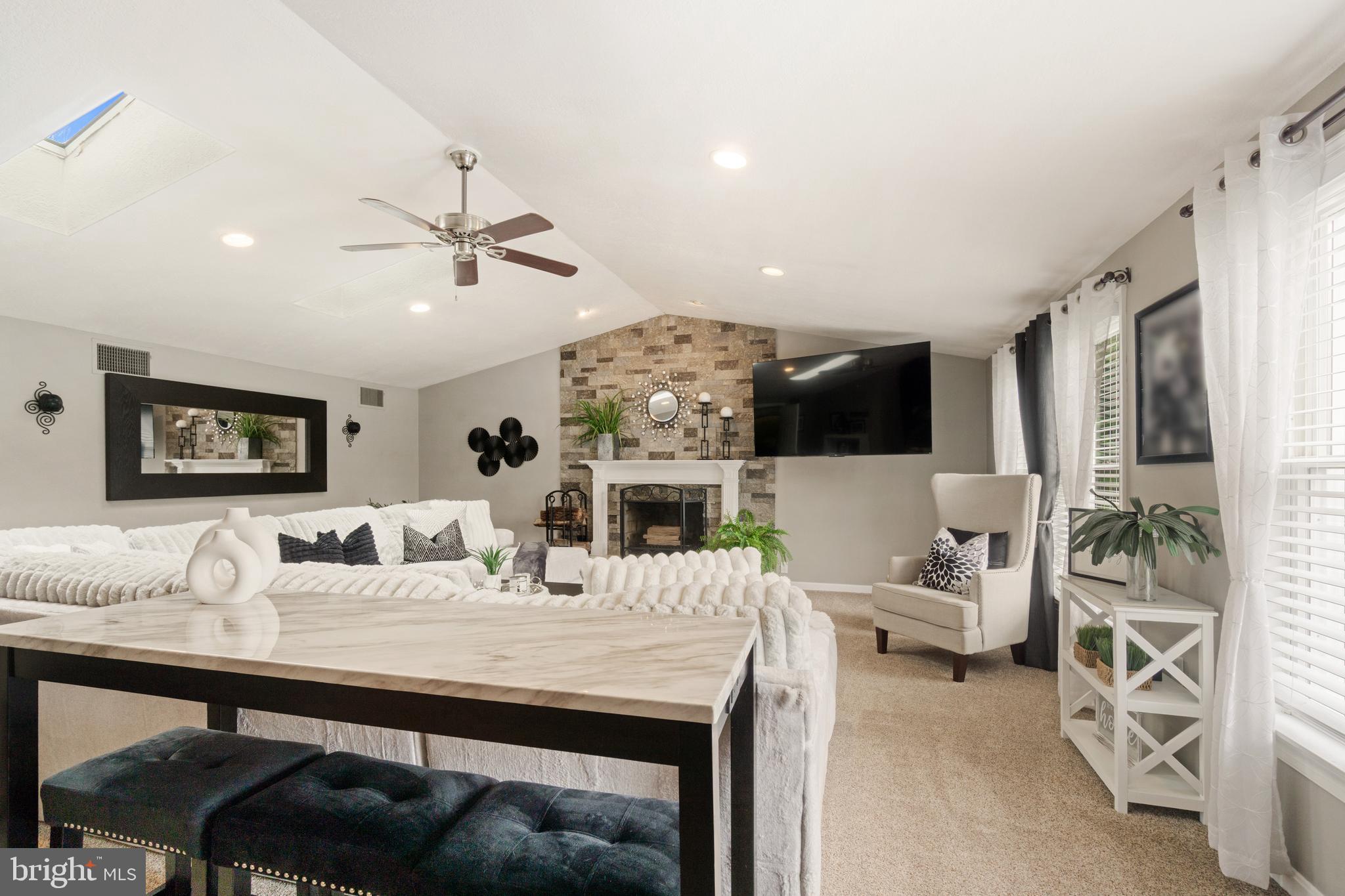 CEDARWOOD COVE - Residential