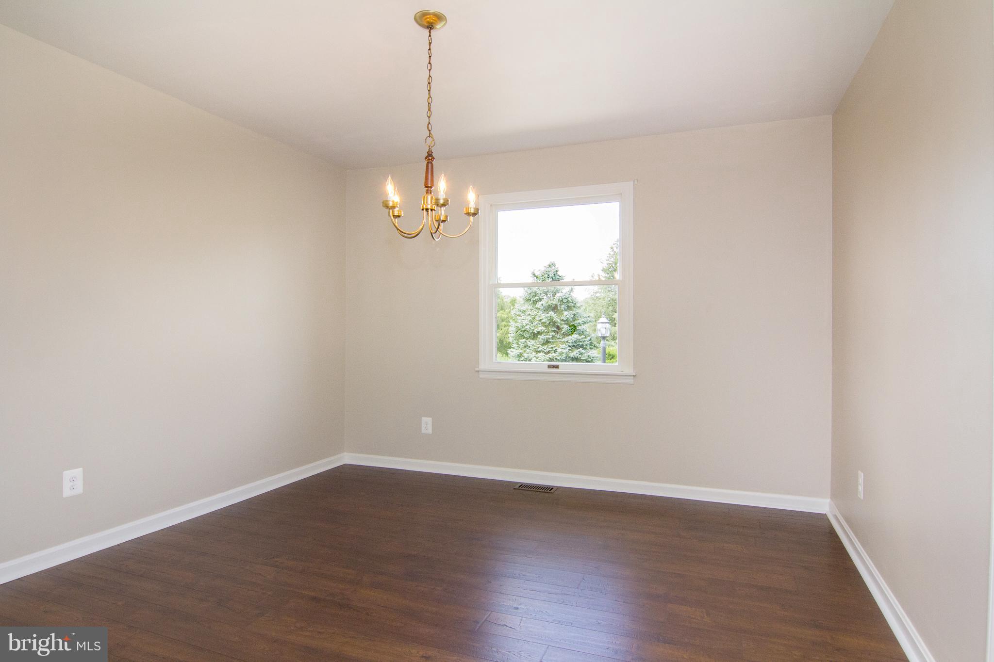 ALLANDALE - Residential