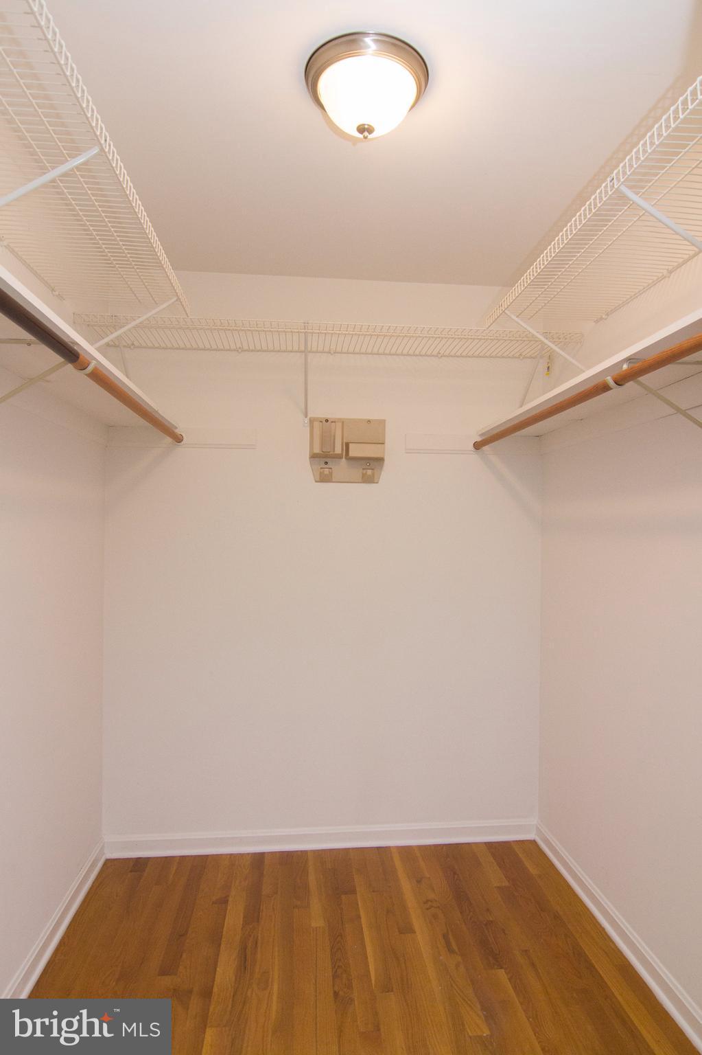 ALLANDALE - Residential