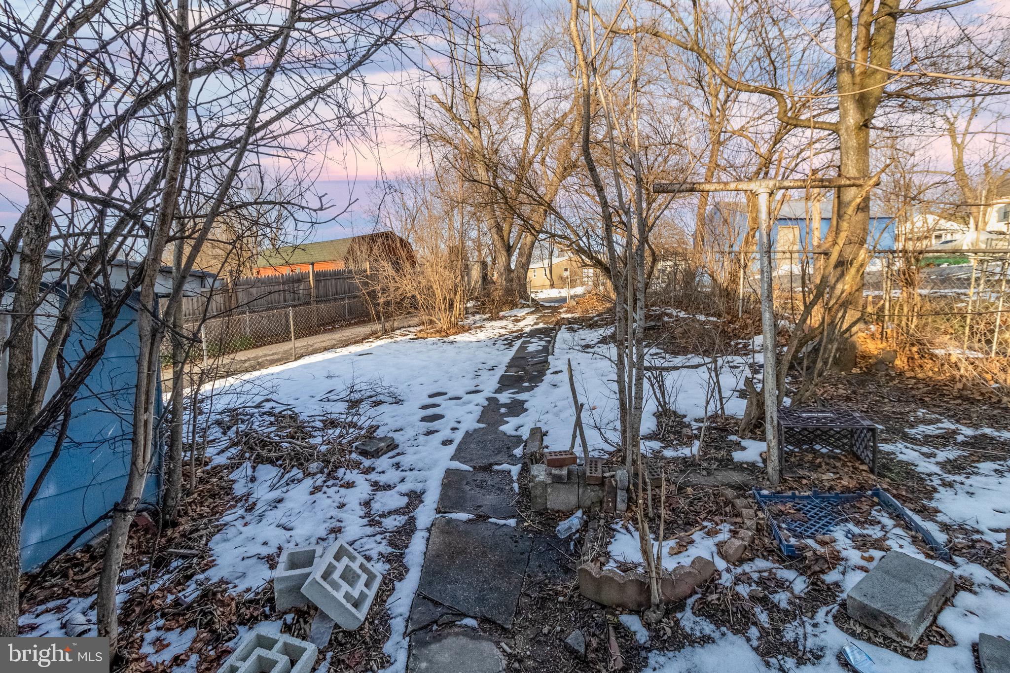 AIRLEY HEIGHTS - Residential