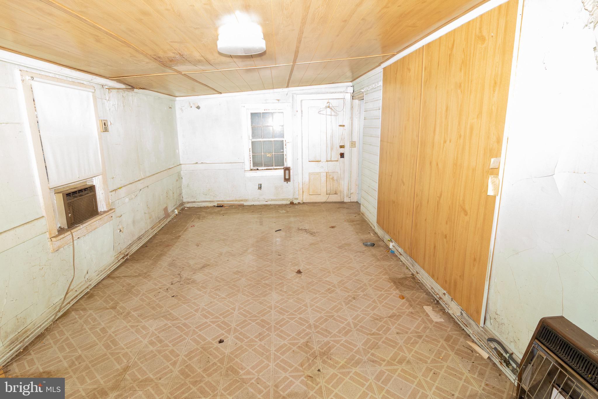 AIRLEY HEIGHTS - Residential