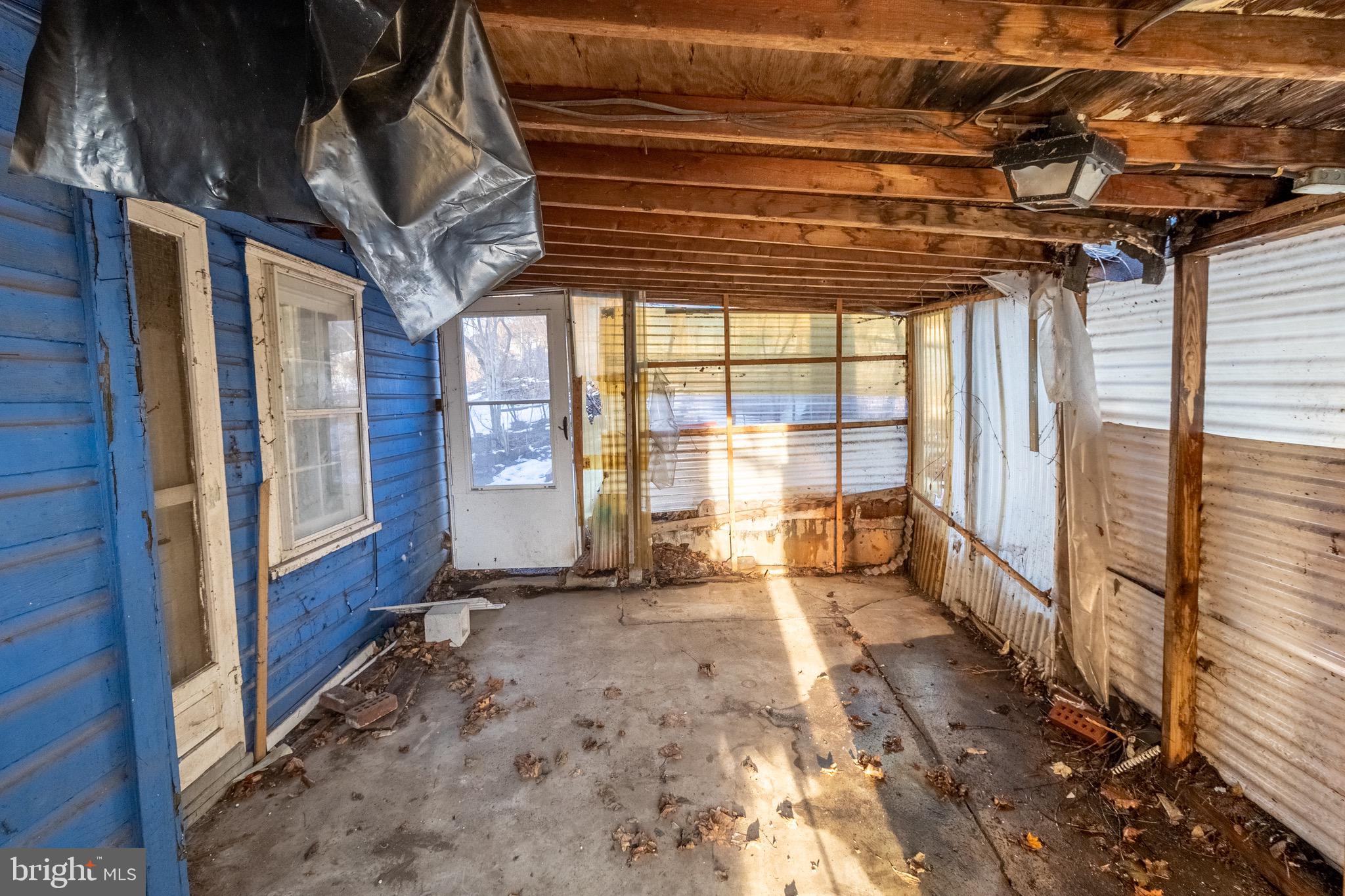 AIRLEY HEIGHTS - Residential