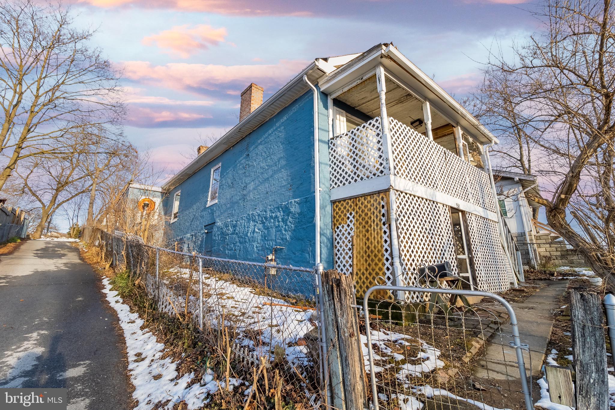 AIRLEY HEIGHTS - Residential