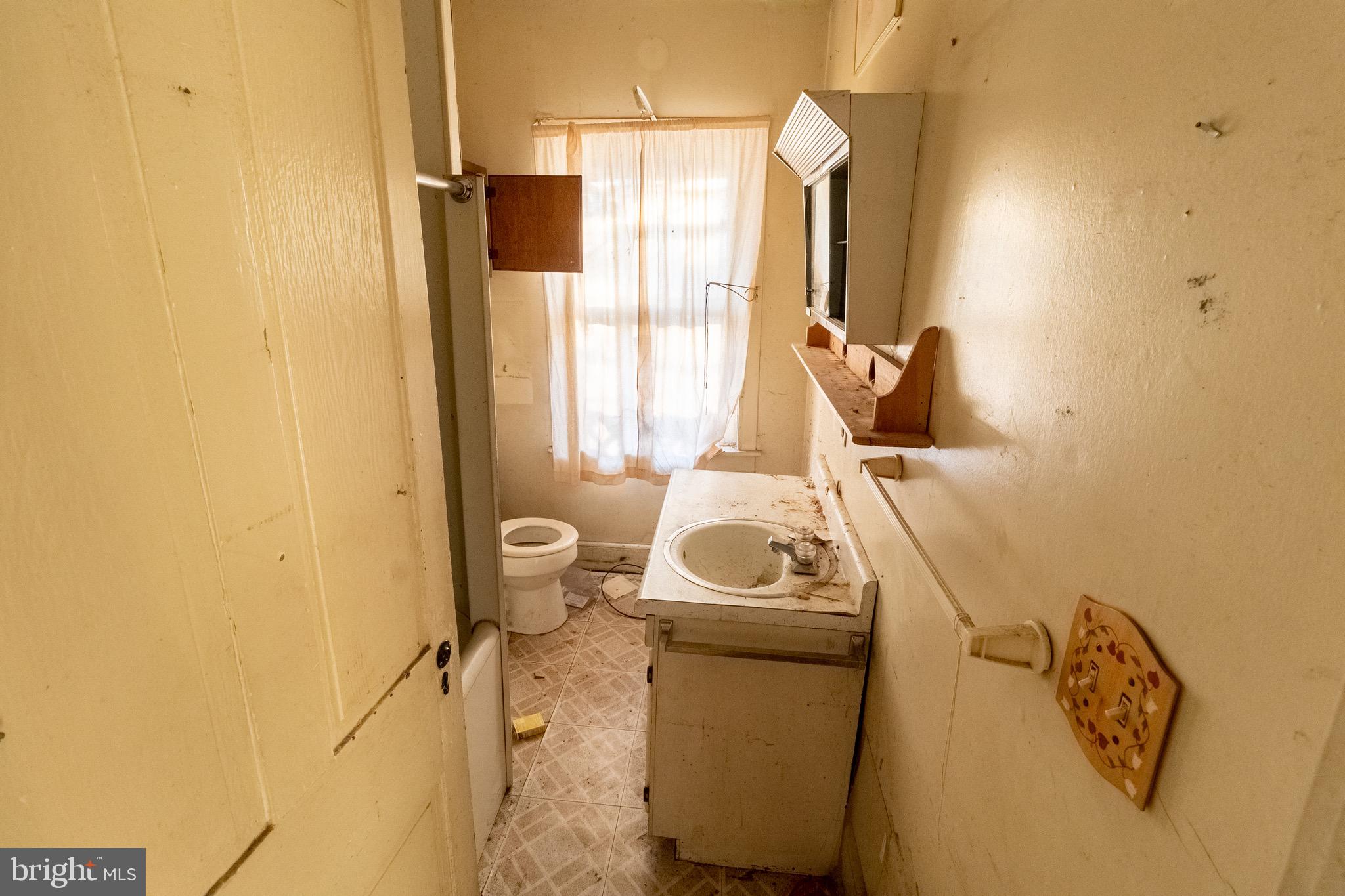 AIRLEY HEIGHTS - Residential