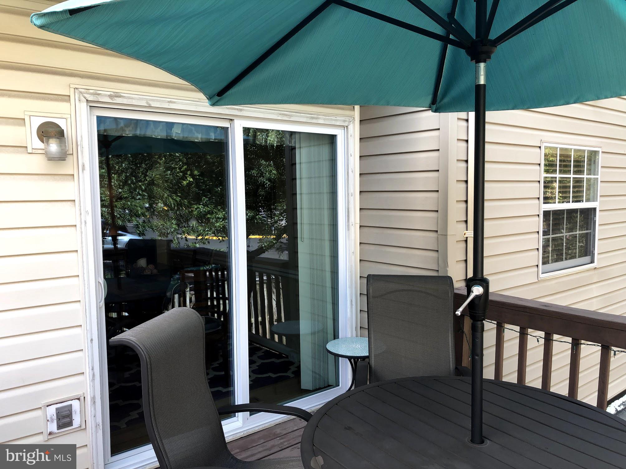 CENTRE RIDGE LAND BAY - Residential Lease