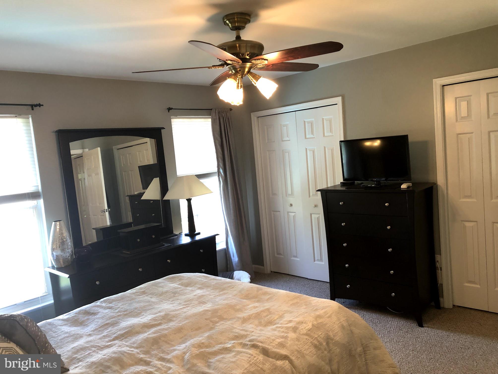 CENTRE RIDGE LAND BAY - Residential Lease