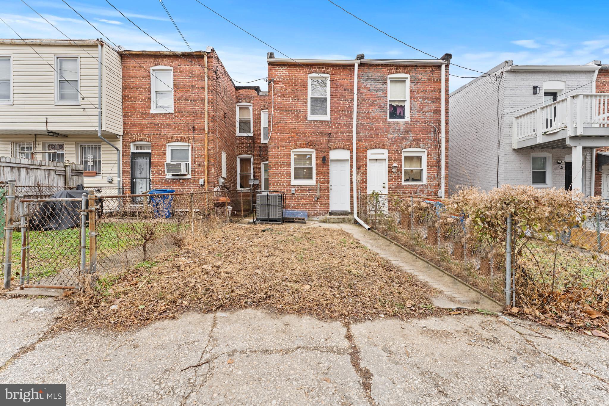 COLDSTREAM HOMESTEAD MONTEBELLO HISTORIC DISTRICT - Residential