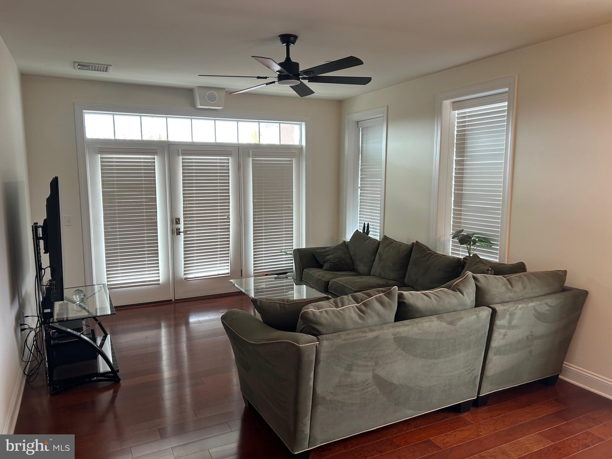 WESTTOWN RESERVE - Residential