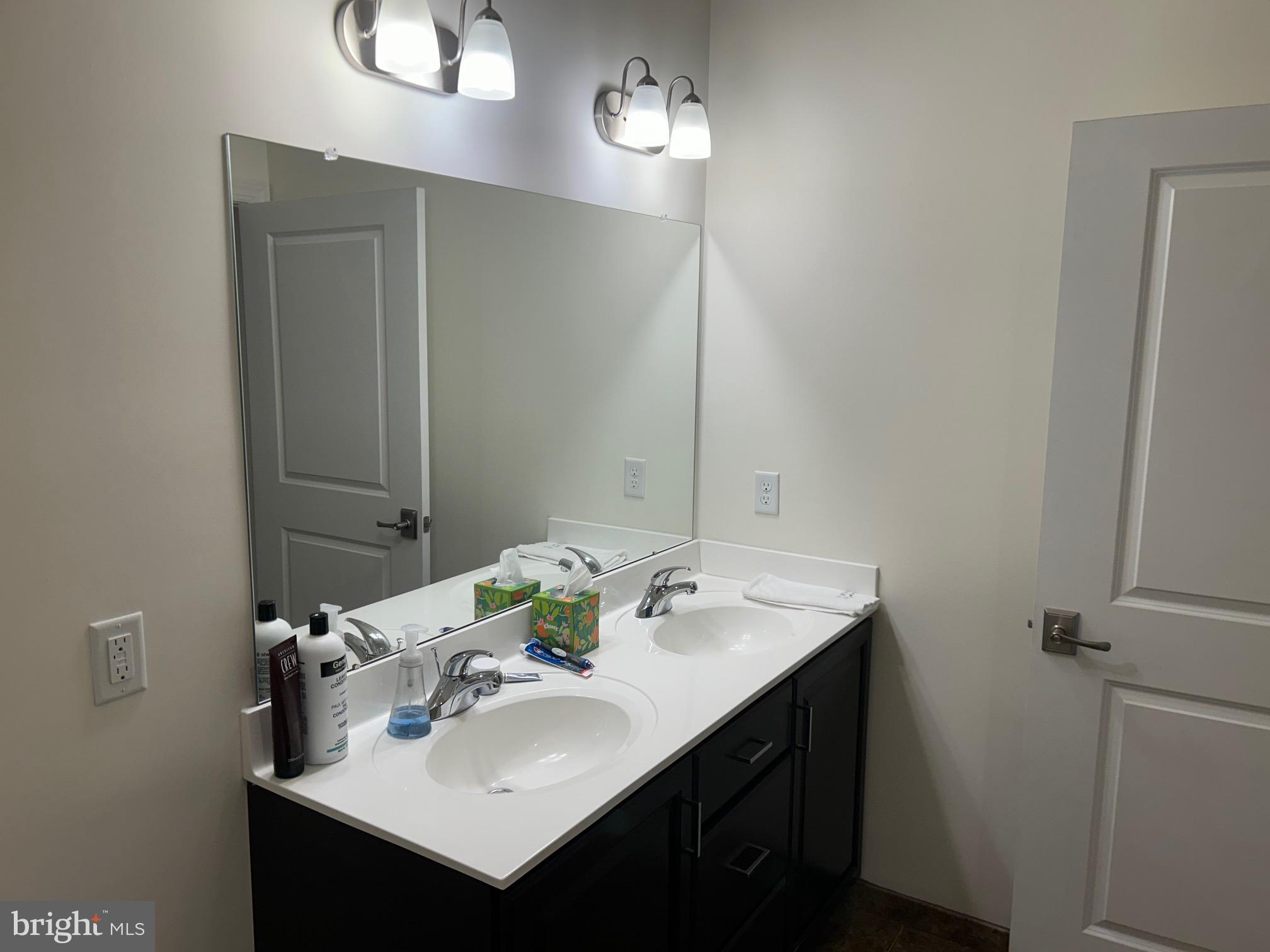 WESTTOWN RESERVE - Residential