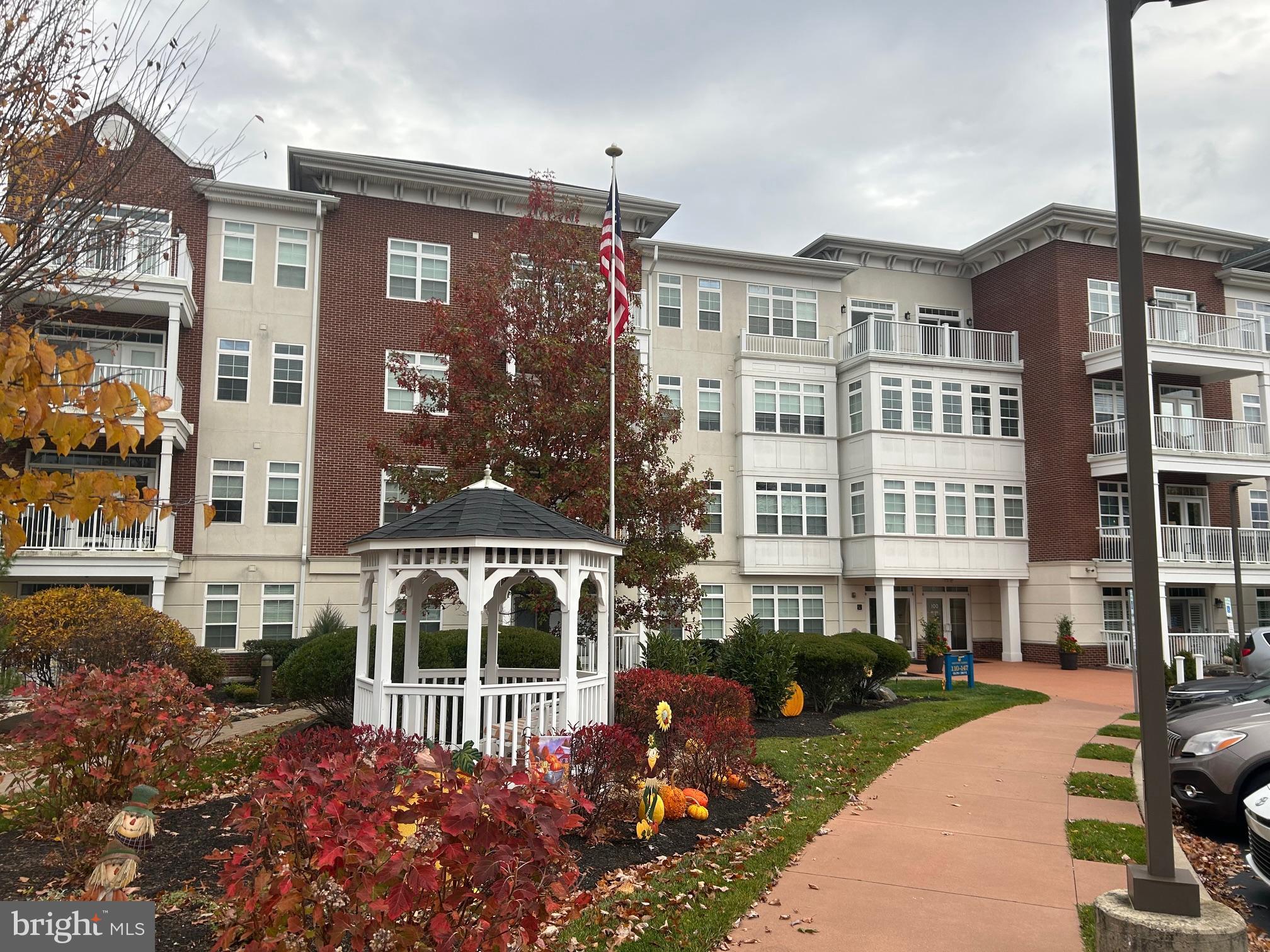 WESTTOWN RESERVE - Residential