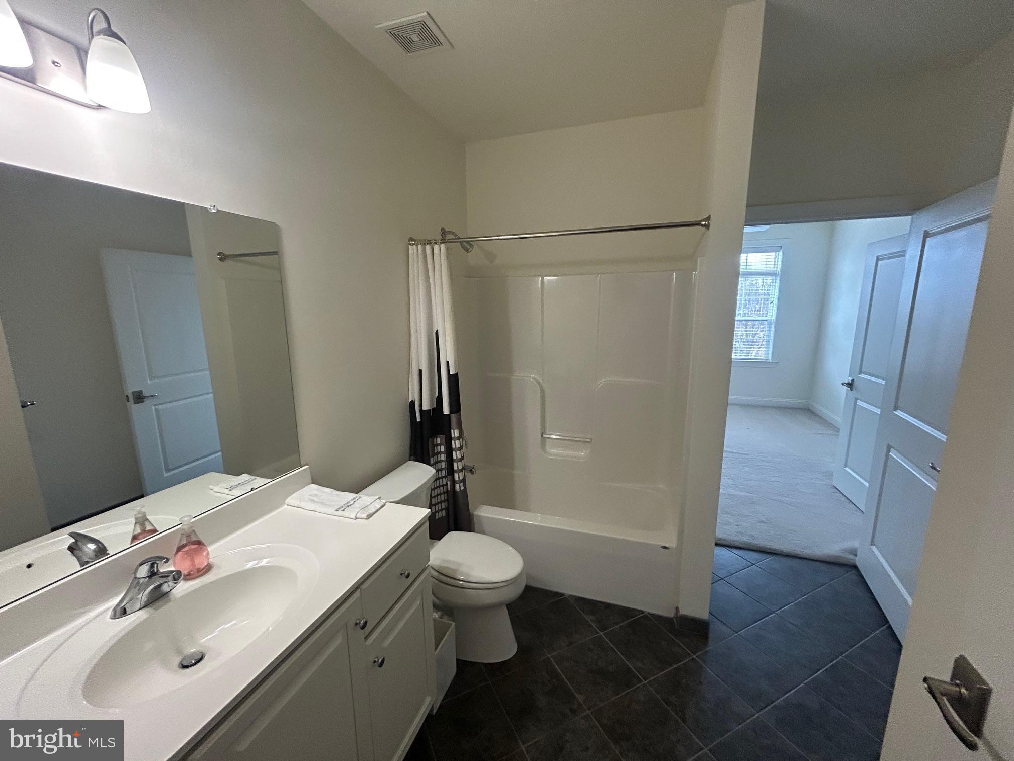 WESTTOWN RESERVE - Residential