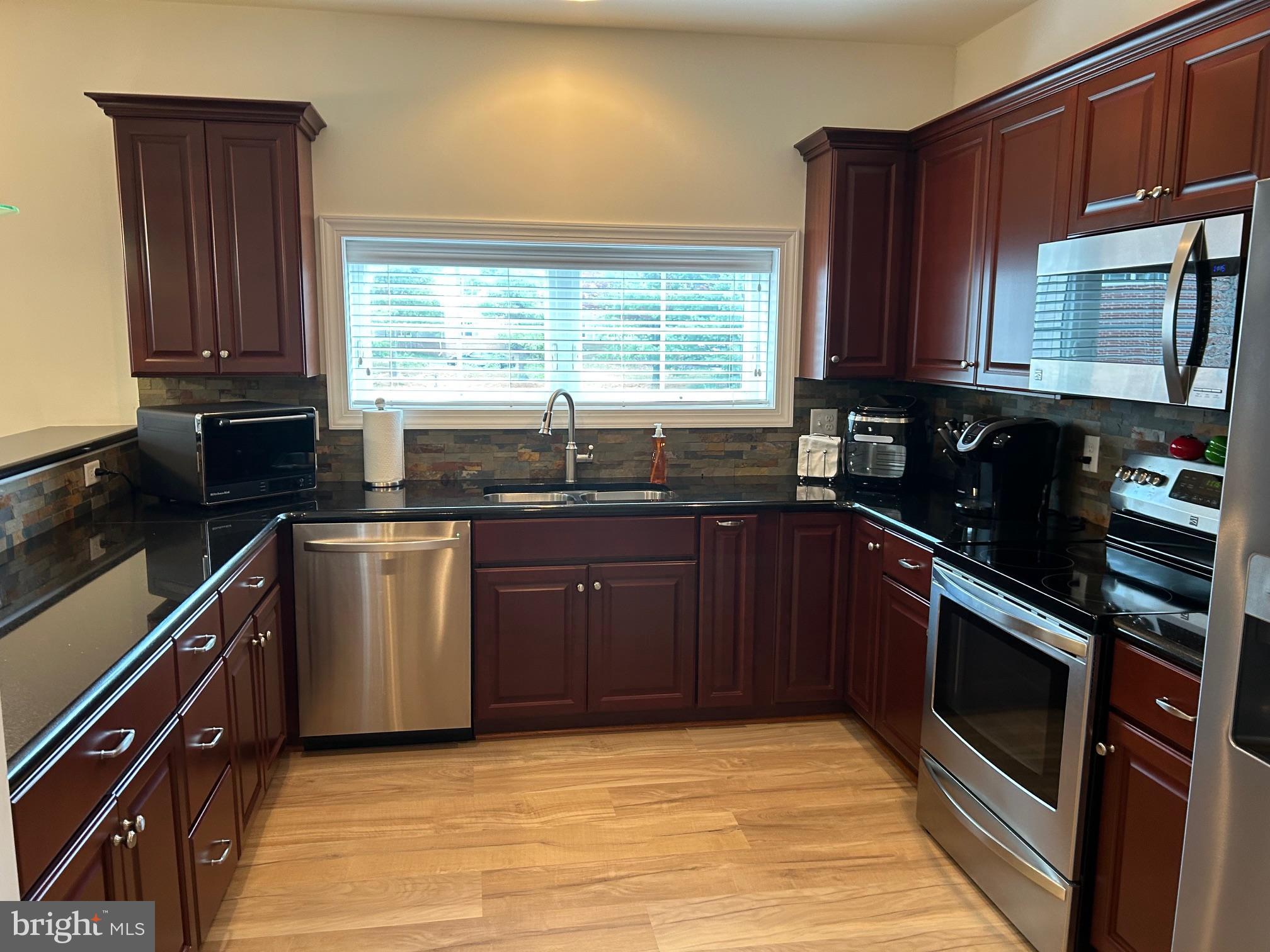 WESTTOWN RESERVE - Residential