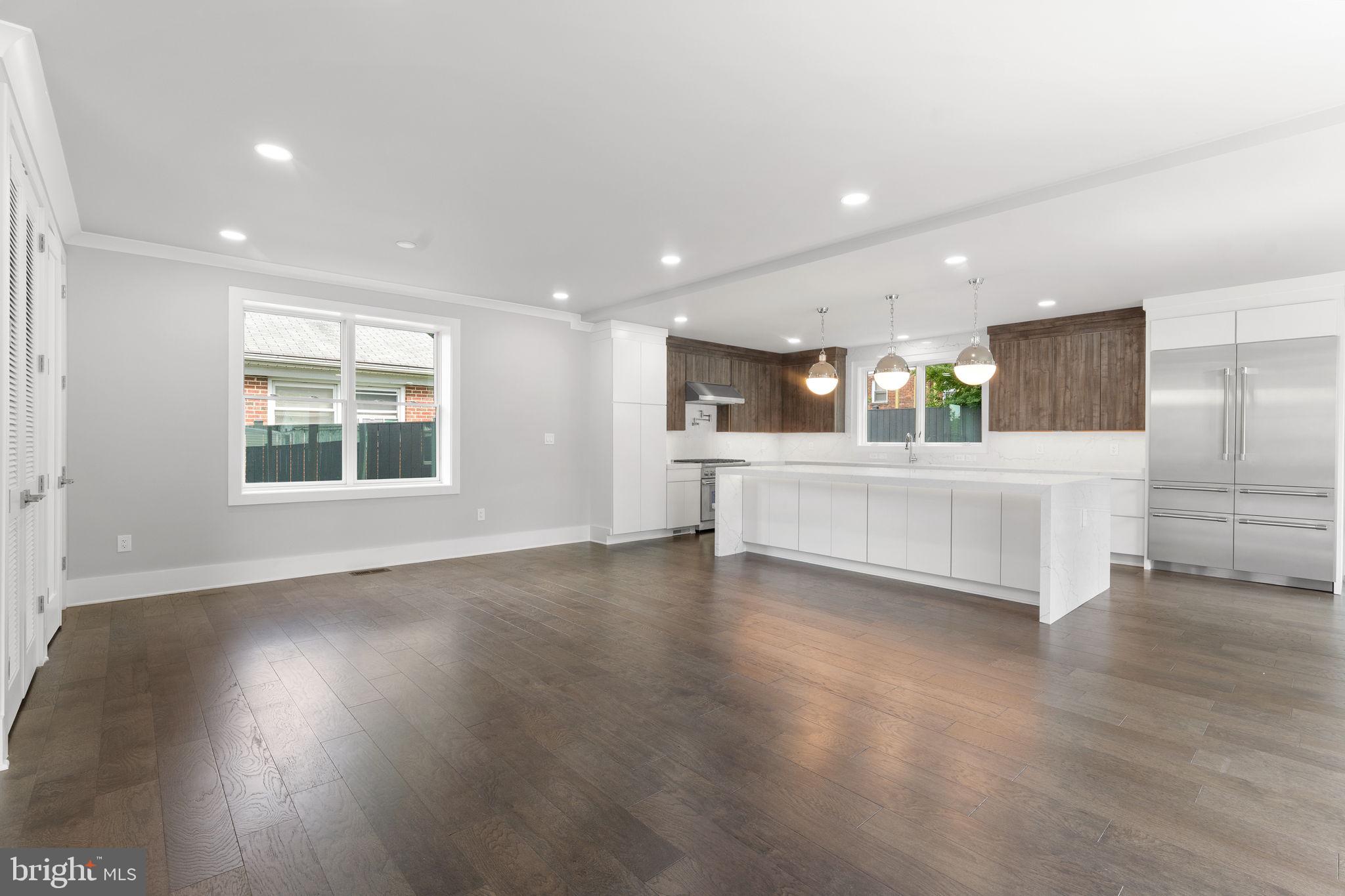 ARLINGTON VIEW - Residential