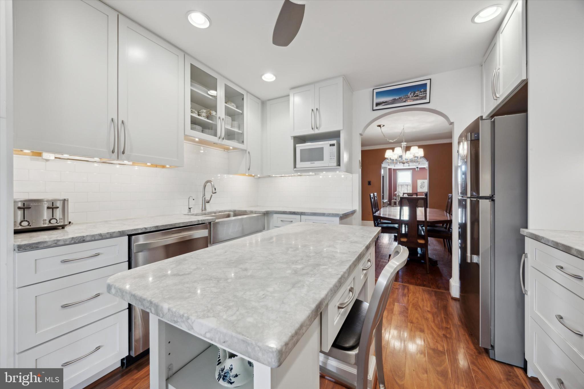 PASSYUNK SQUARE - Residential