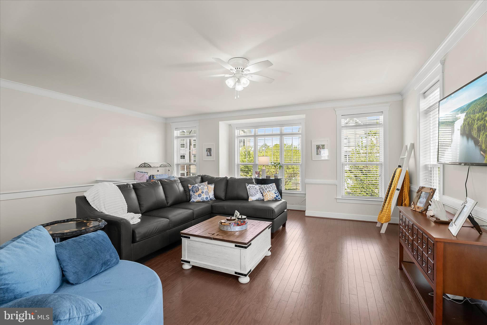 MAYFAIR - Residential