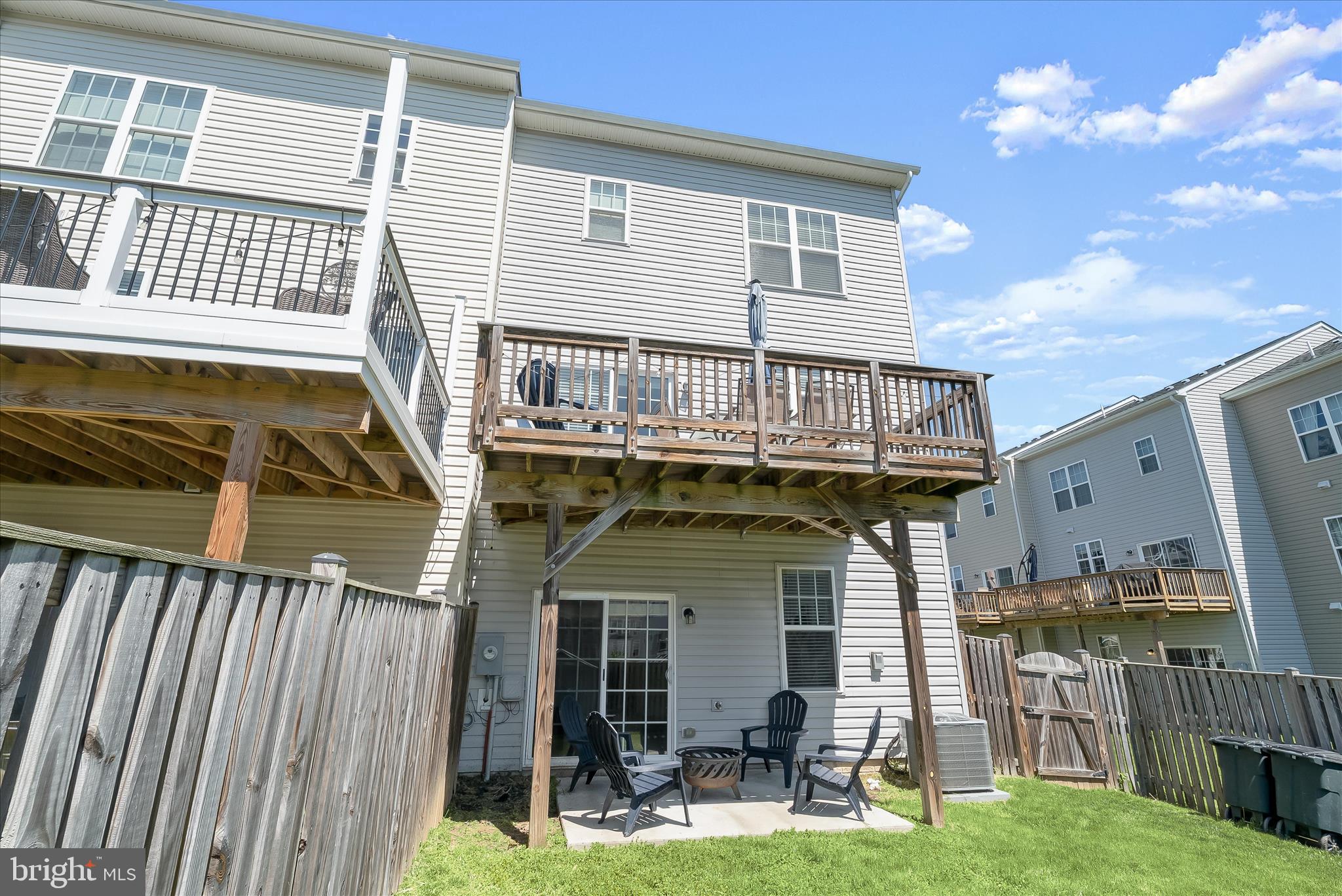 MAYFAIR - Residential