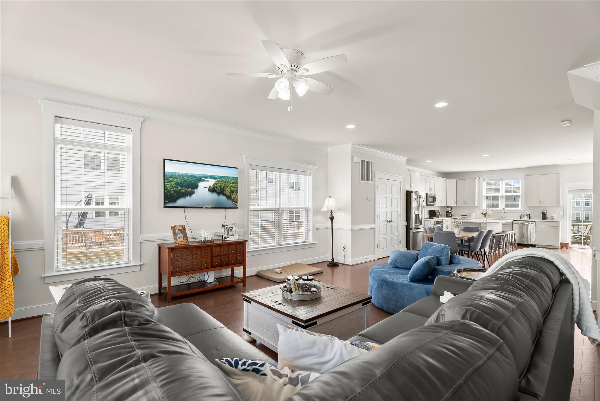 MAYFAIR - Residential