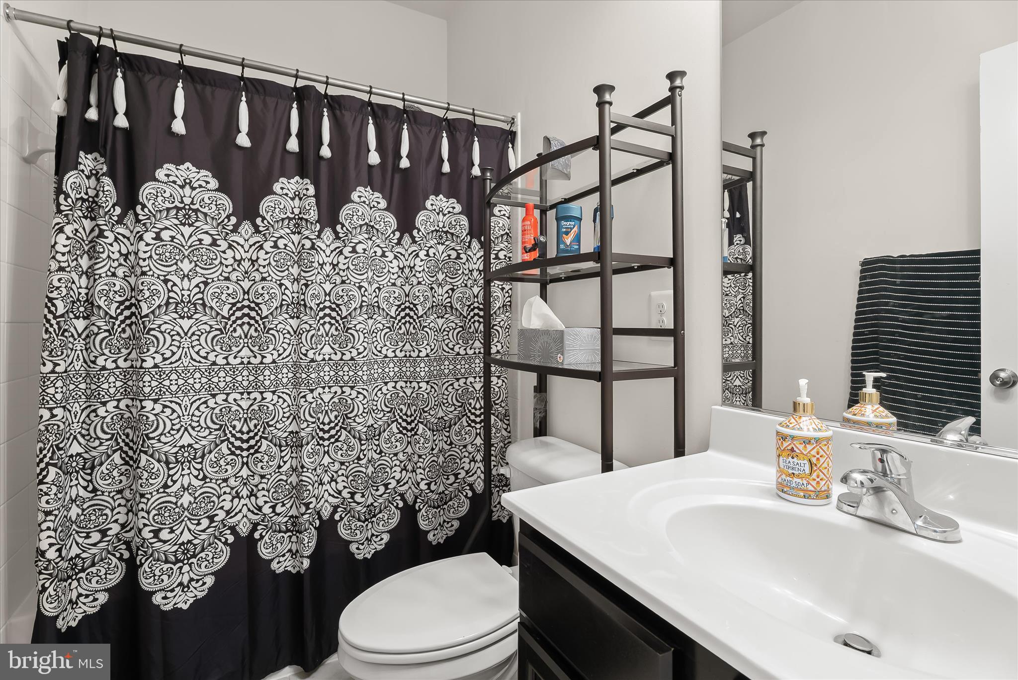 MAYFAIR - Residential