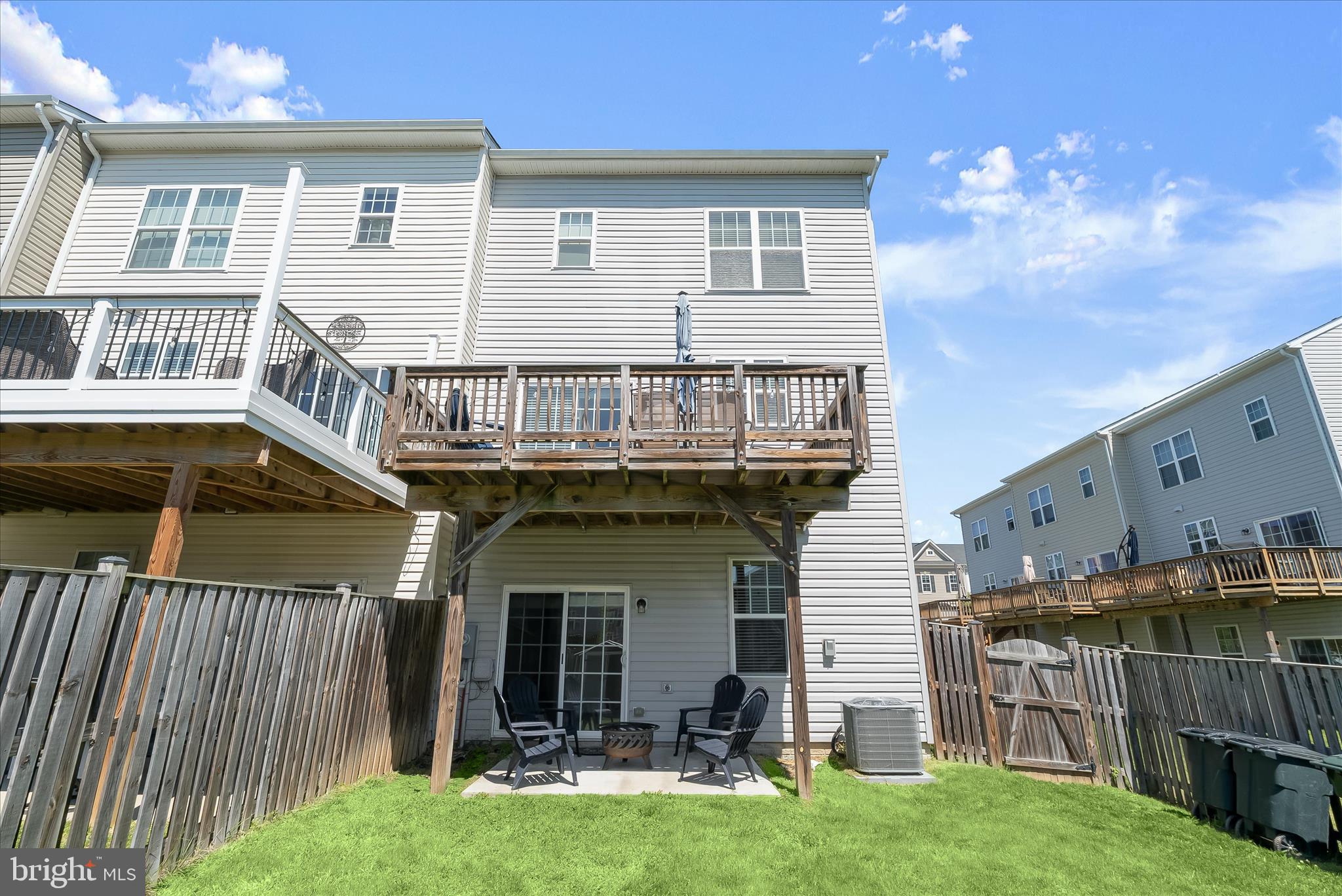 MAYFAIR - Residential