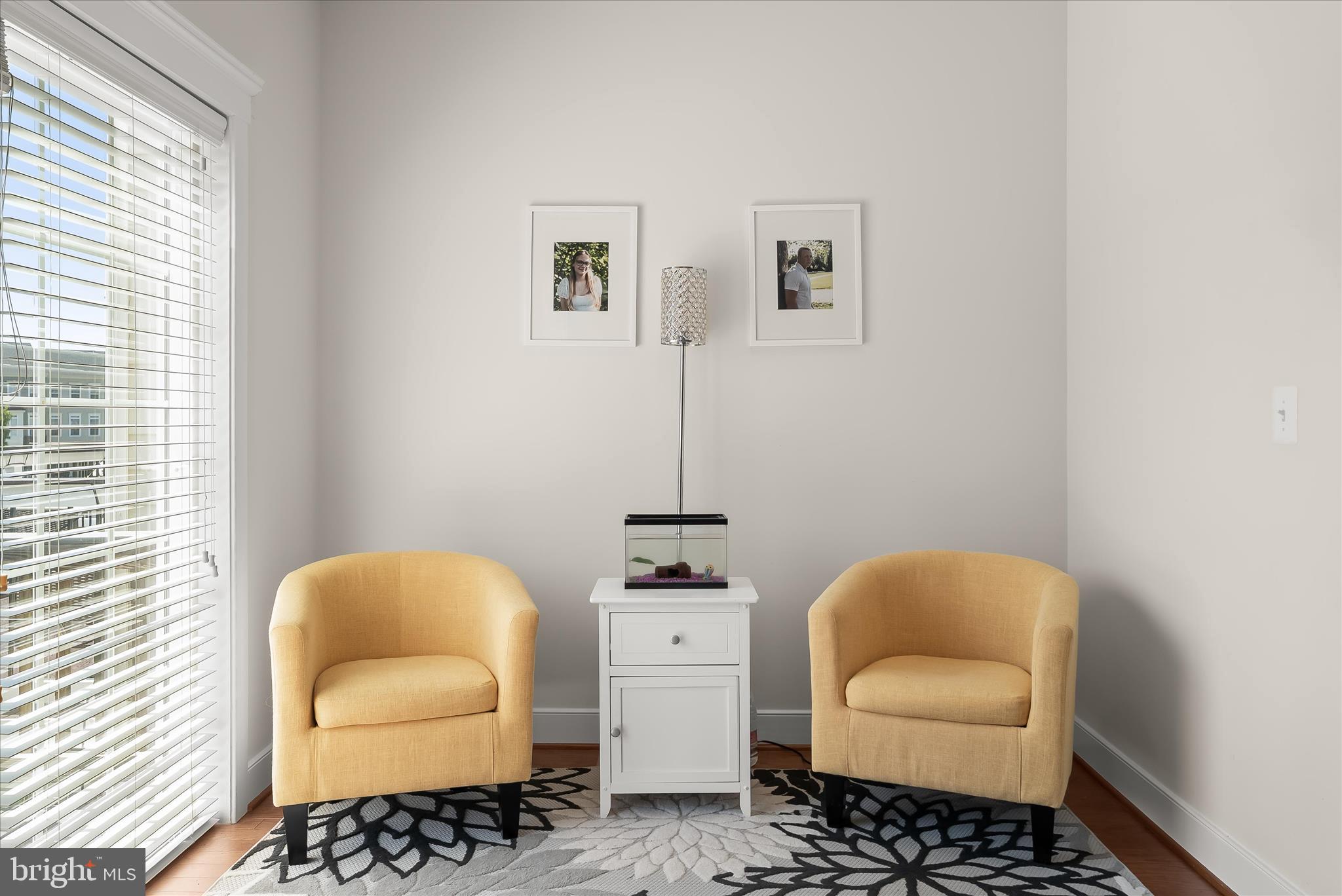 MAYFAIR - Residential