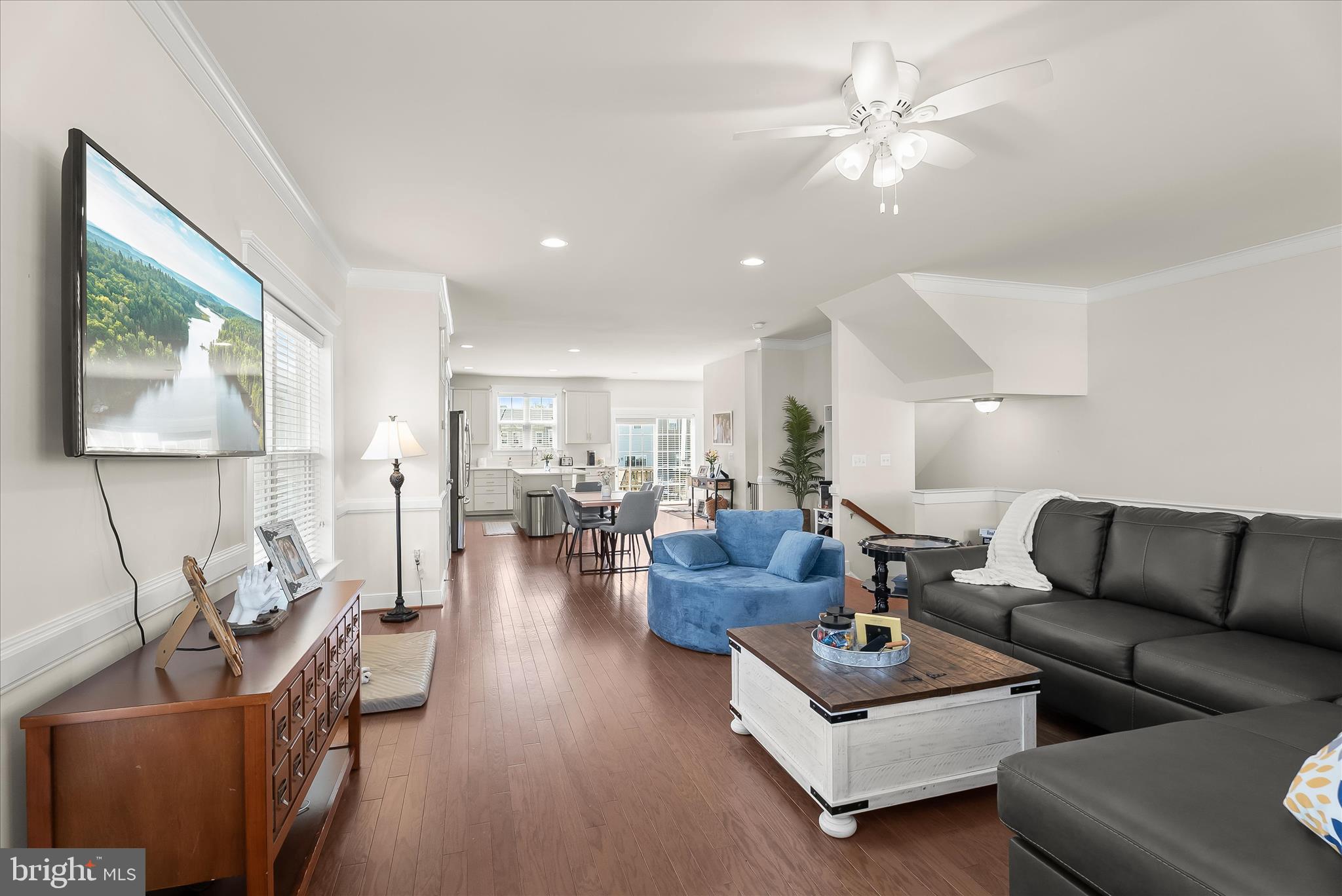 MAYFAIR - Residential