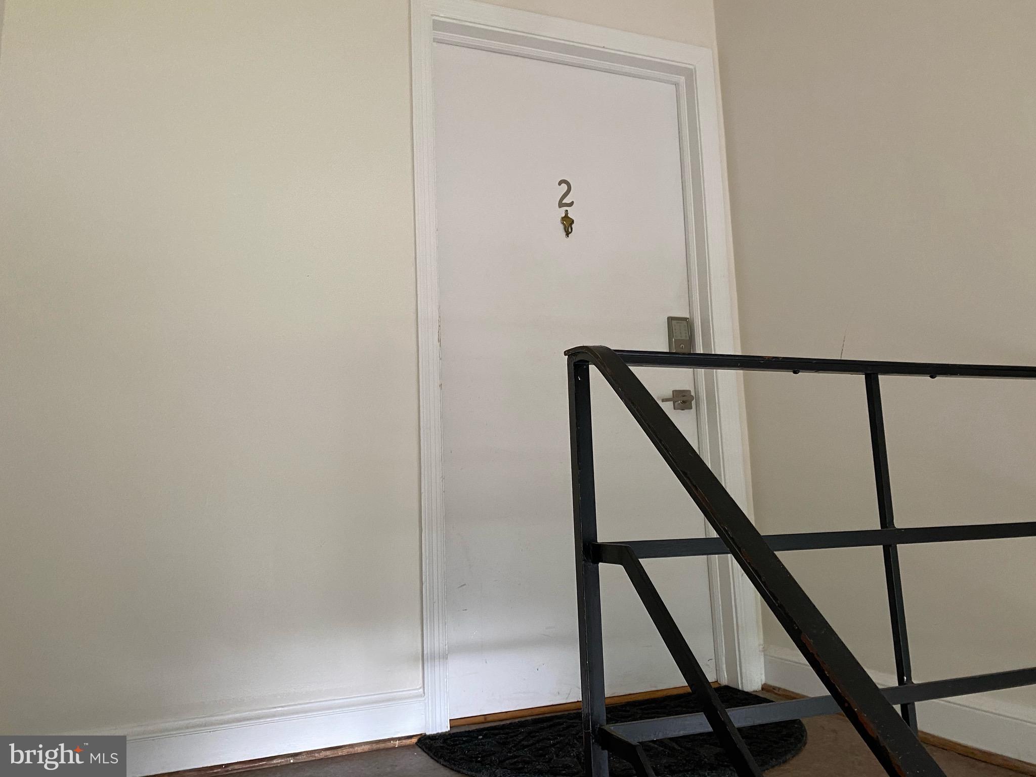 CLARENDON - Residential Lease