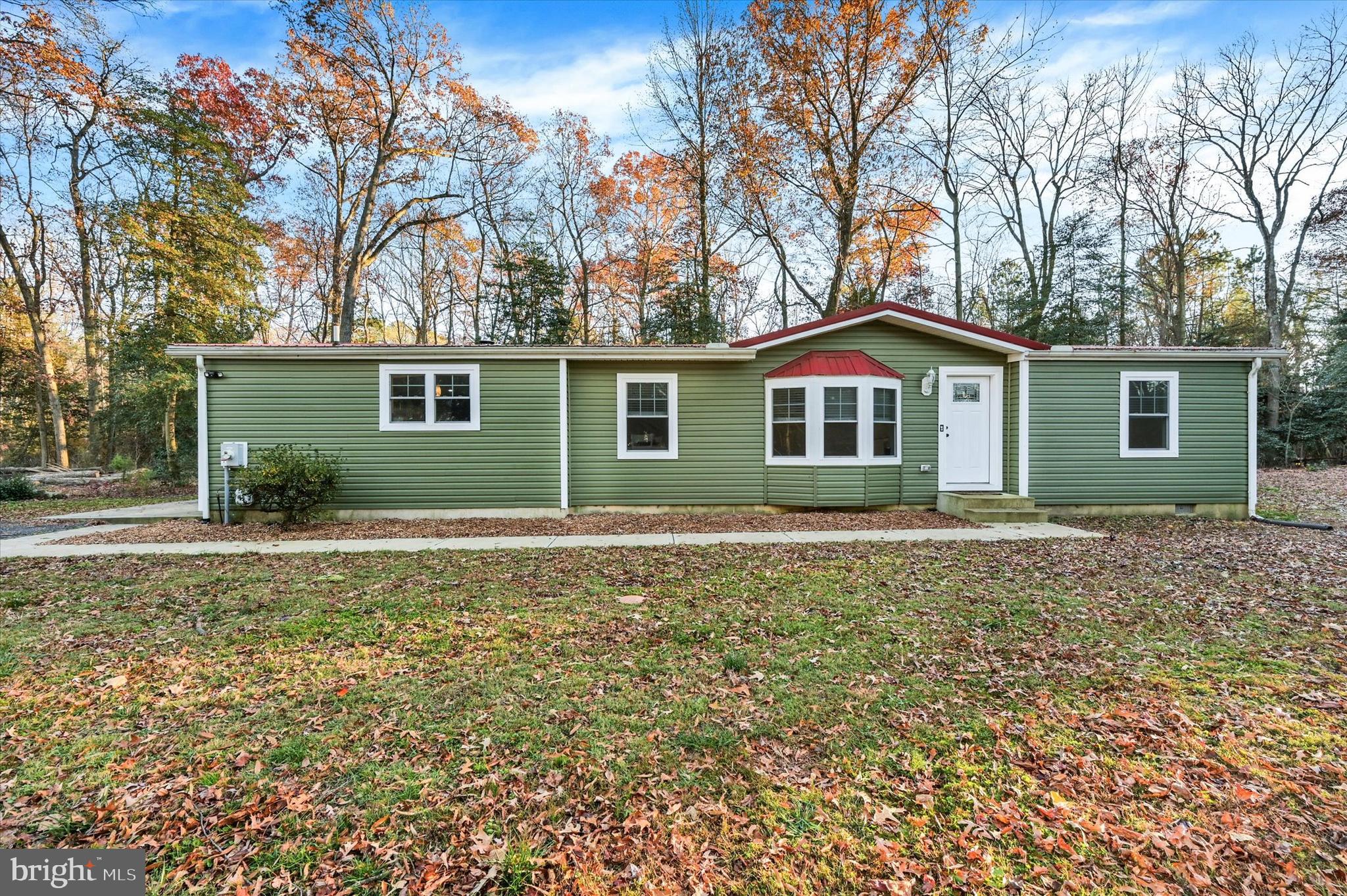 4709 DEEP GRASS LANE