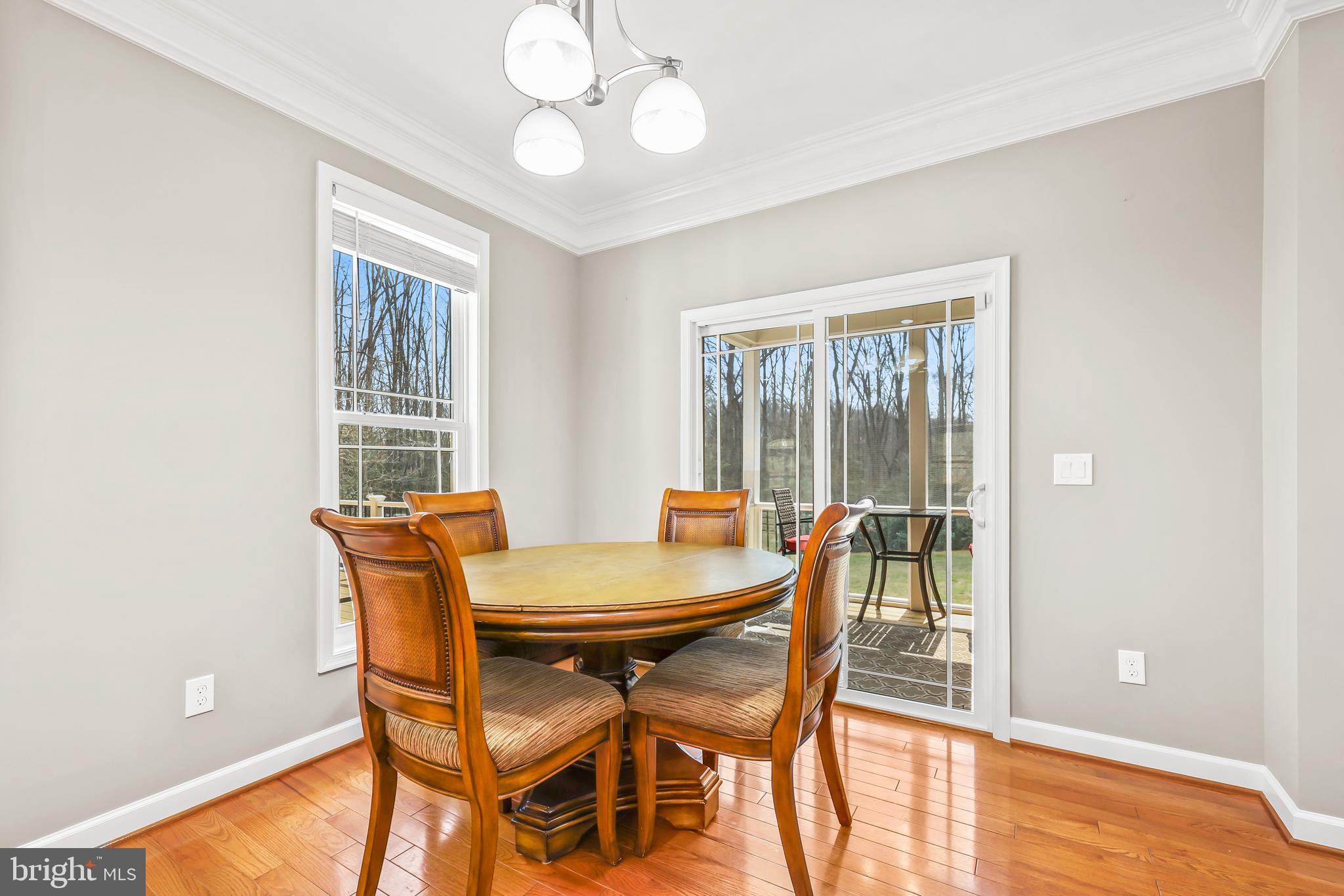 RIVER GLEN - Residential