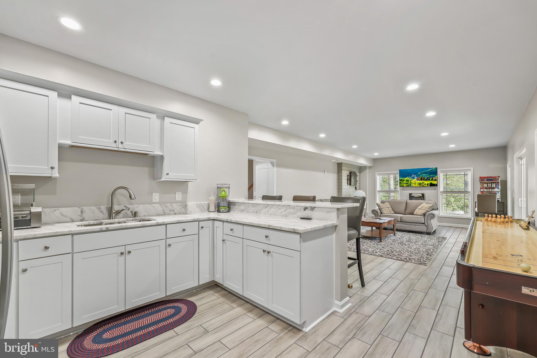 RIVER GLEN - Residential