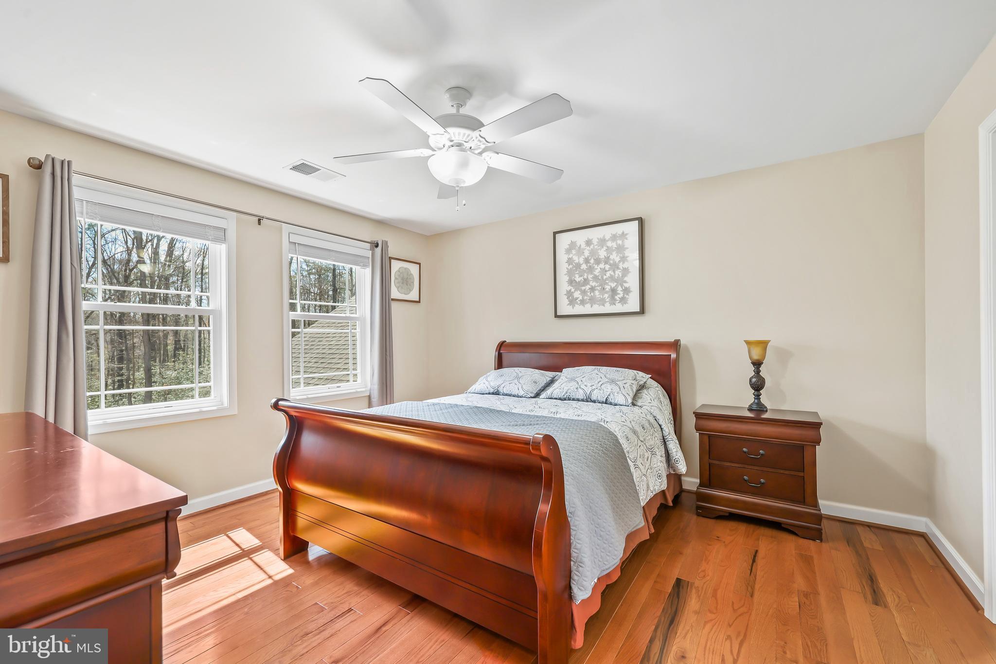 RIVER GLEN - Residential