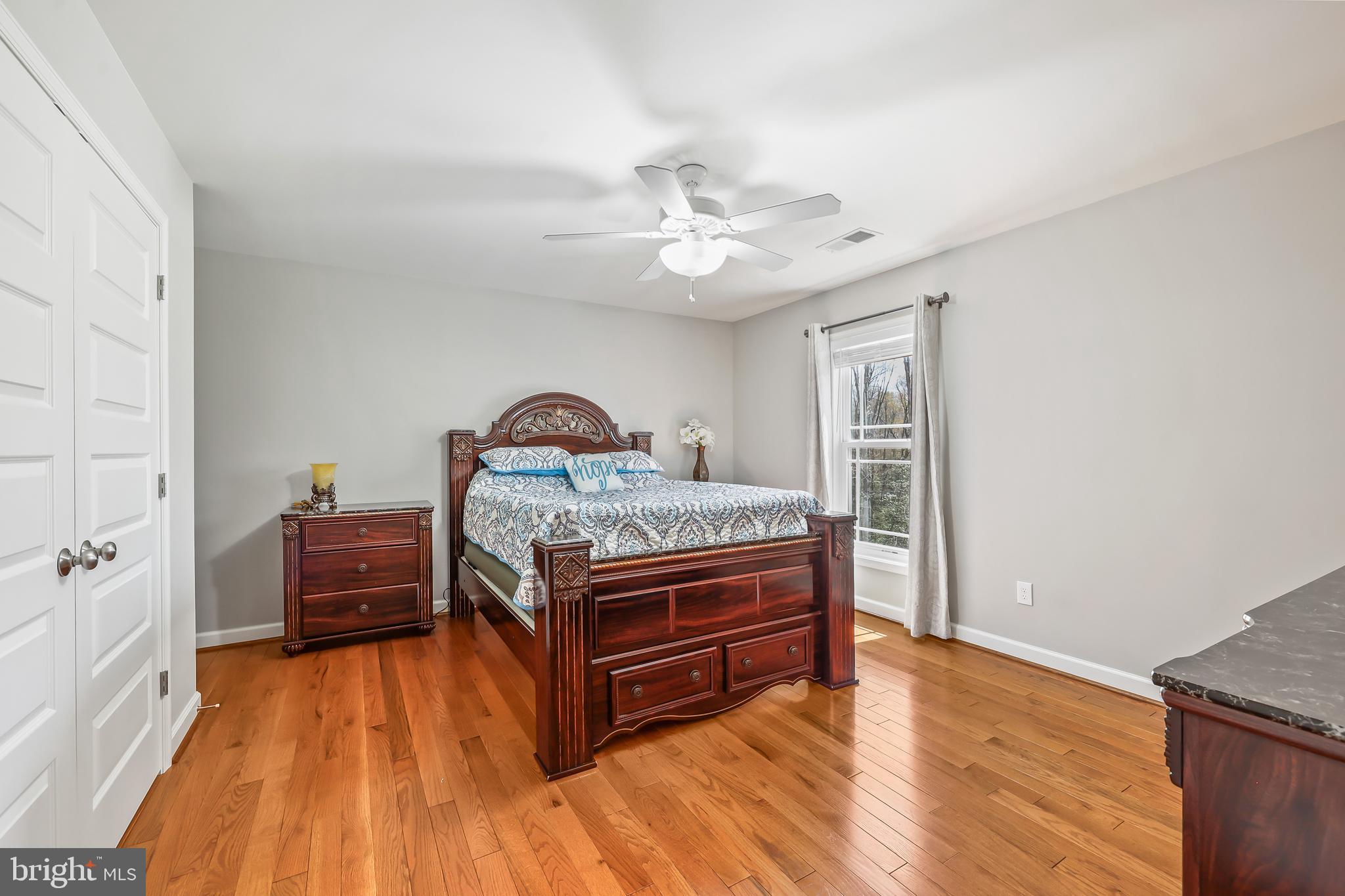 RIVER GLEN - Residential