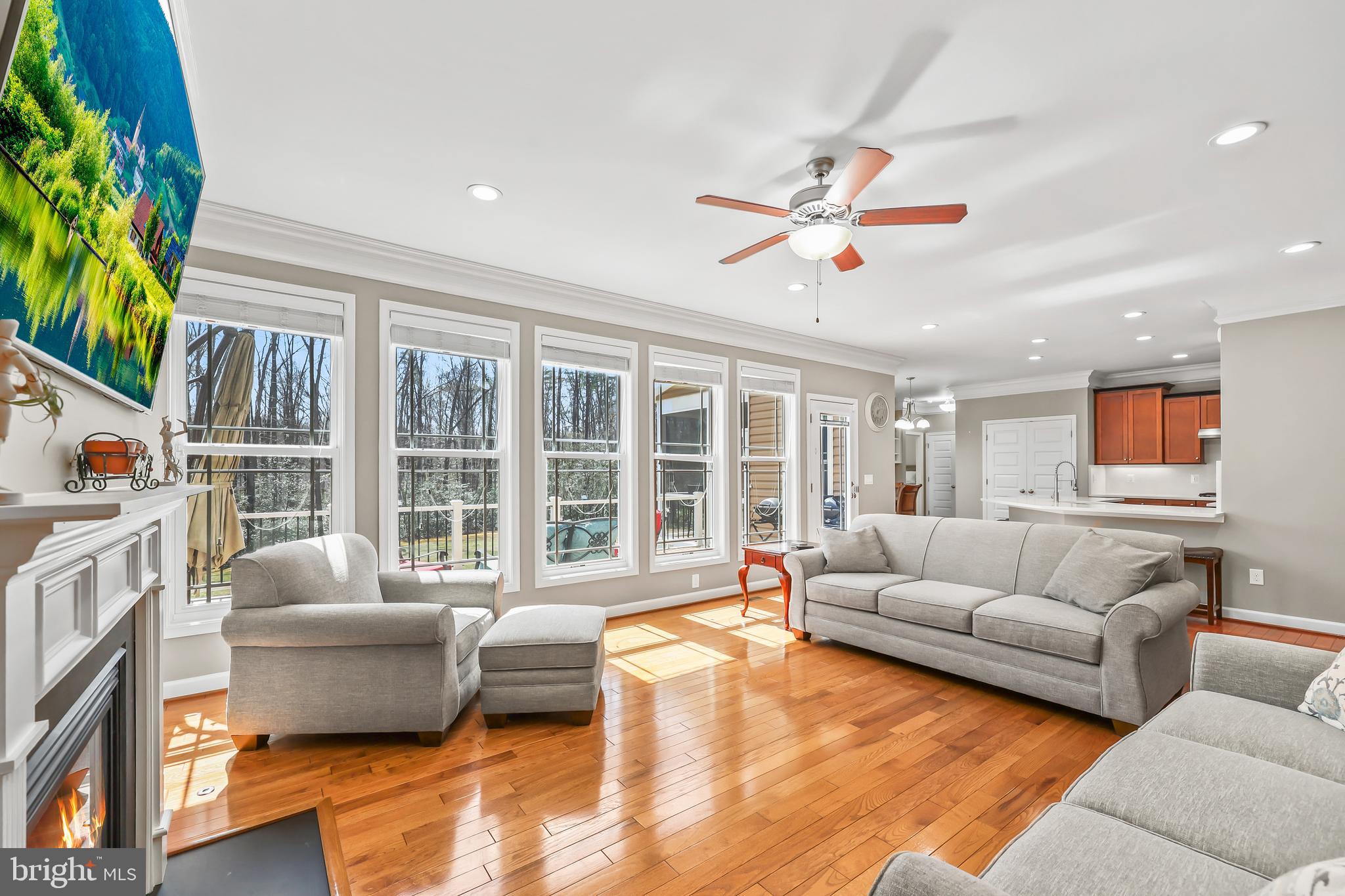 RIVER GLEN - Residential