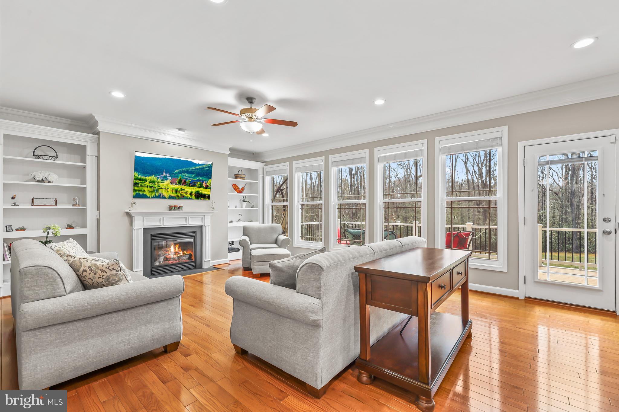 RIVER GLEN - Residential