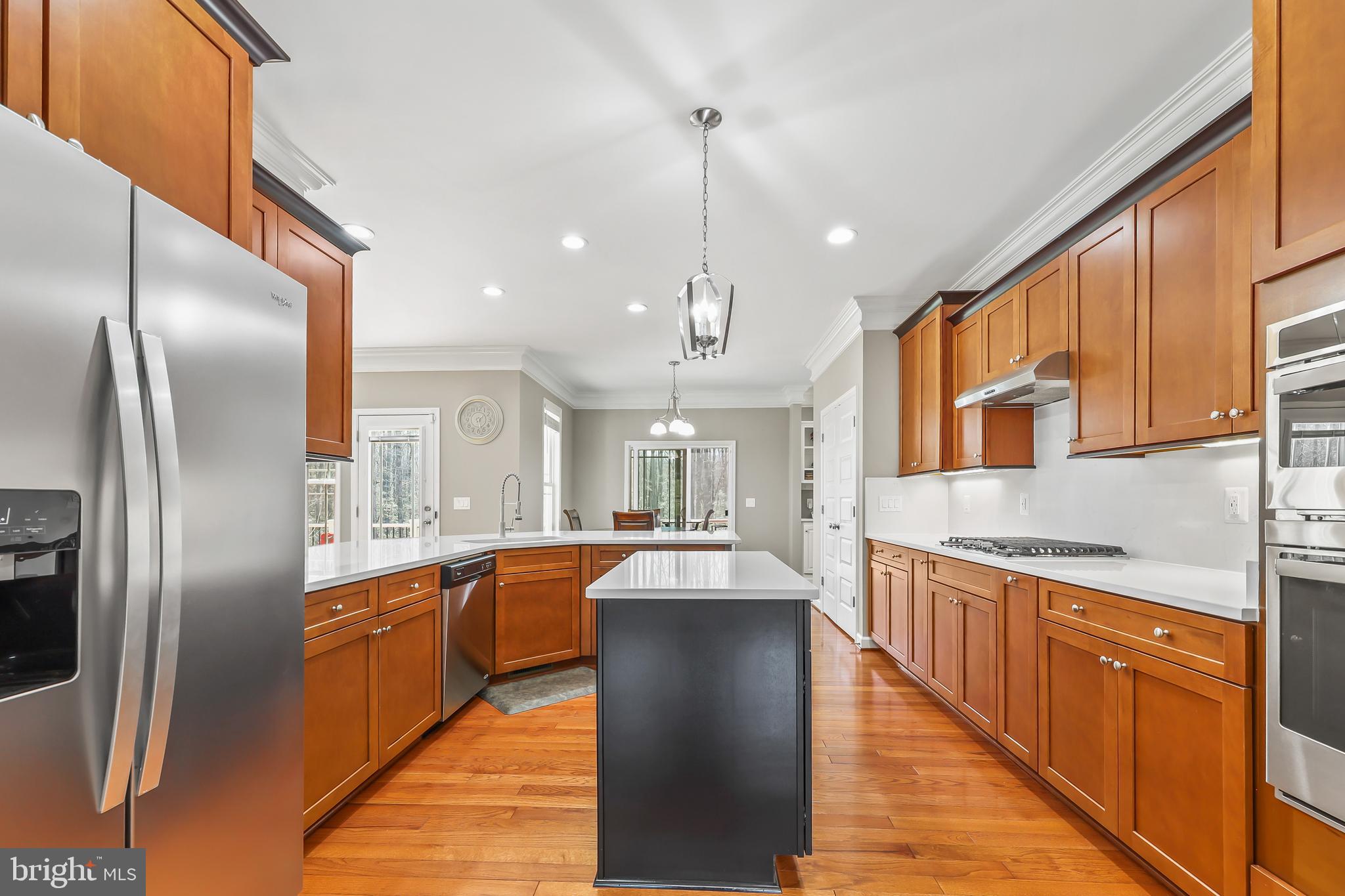 RIVER GLEN - Residential